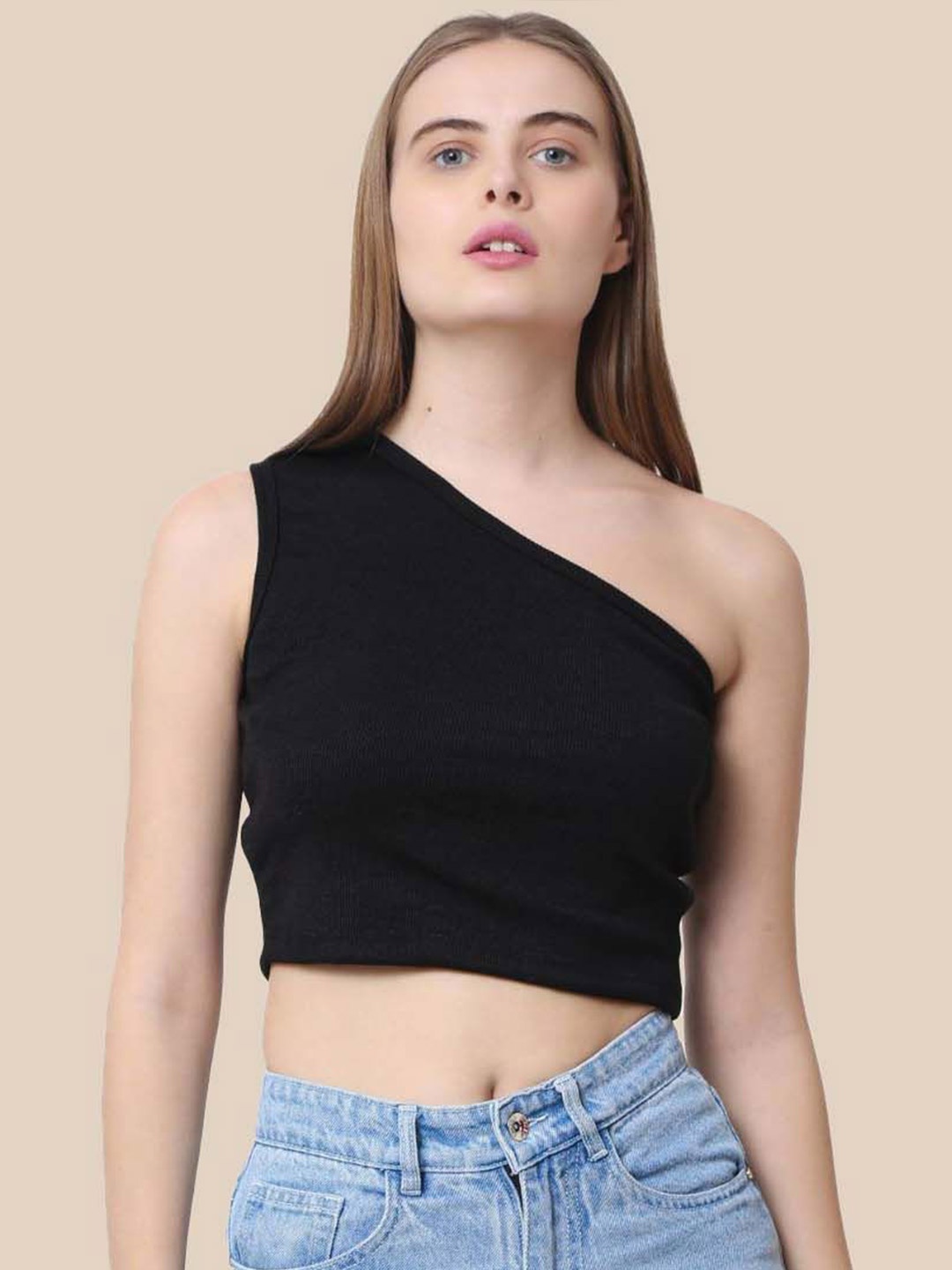 

Sizi One Shoulder Tank Crop Top, Black