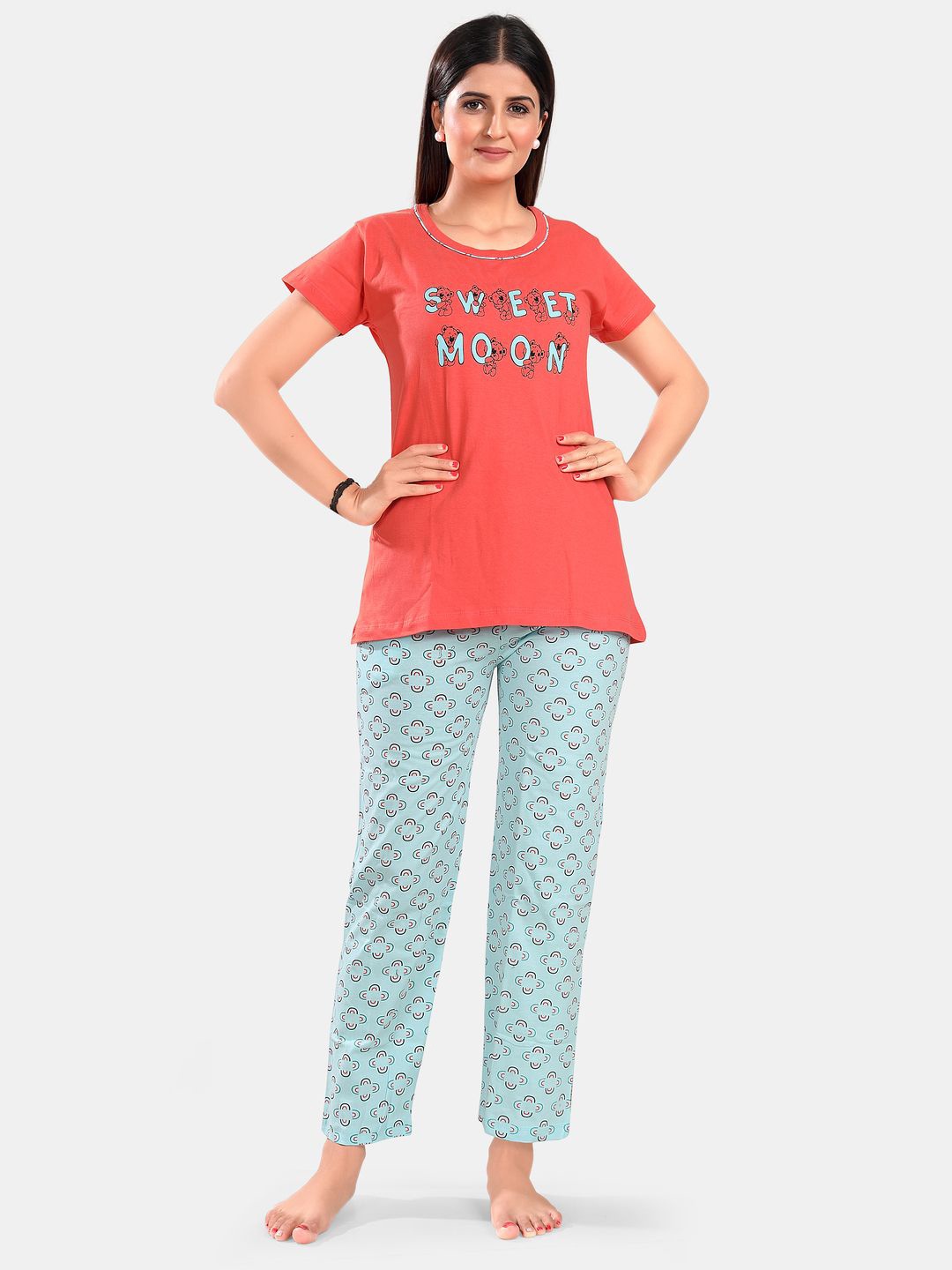 

SWEET MOON Printed Round Neck Night suit, Orange