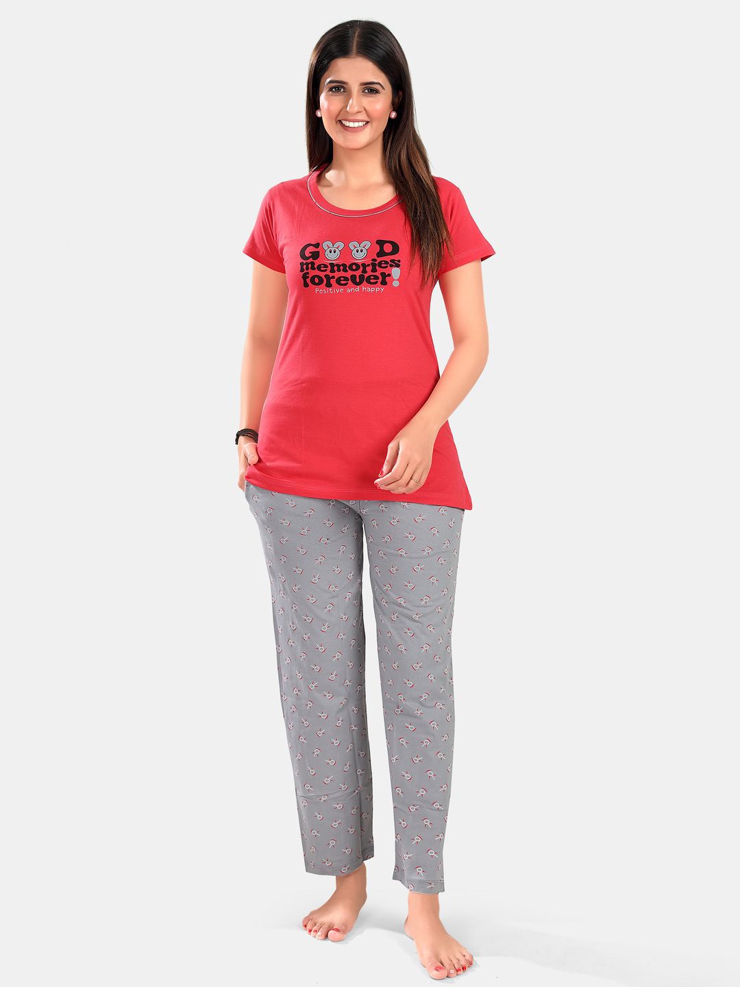 

SWEET MOON Printed Round Neck T-Shirt With Pyjama, Red