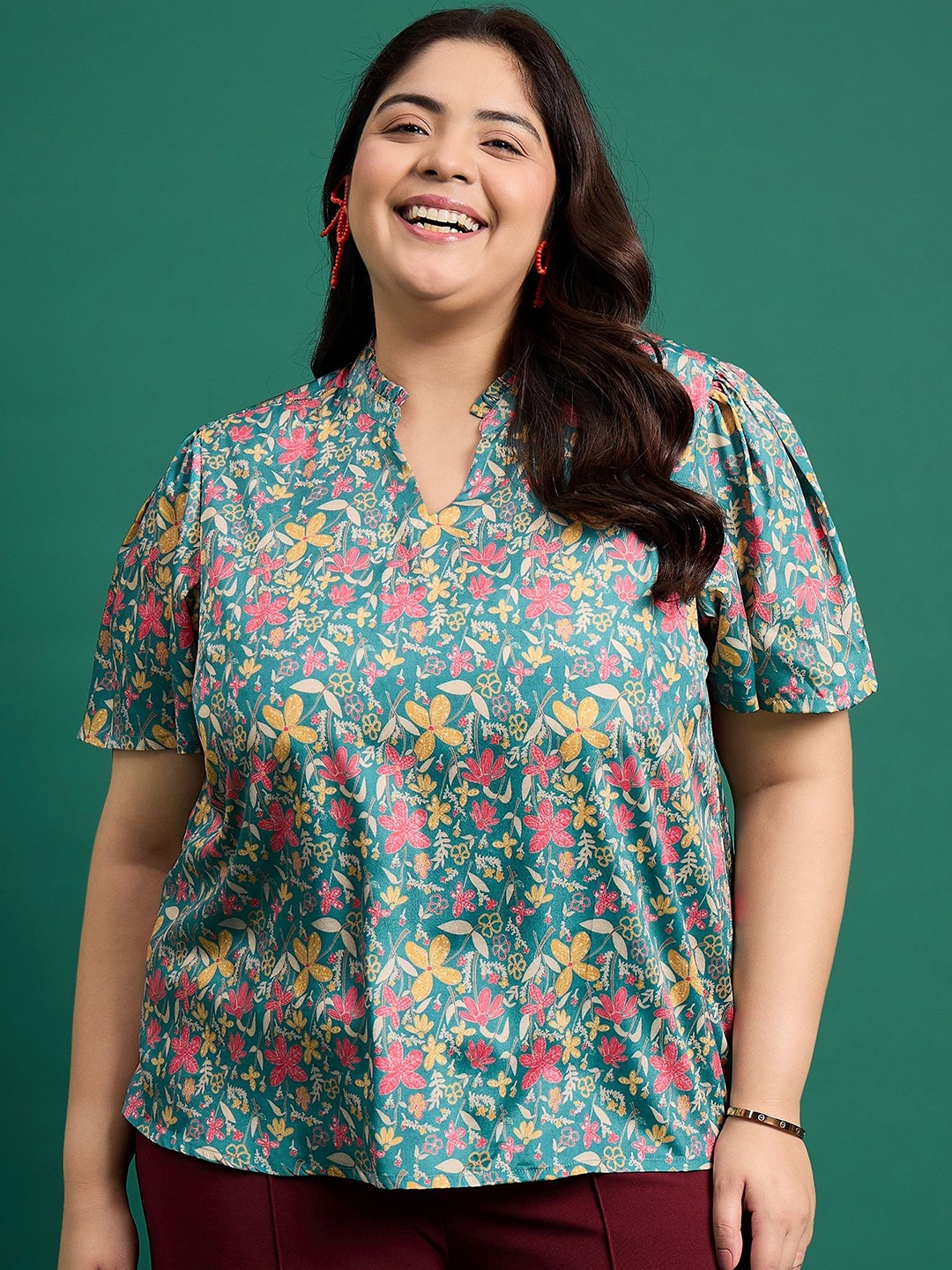 

DressBerry Curve Women Plus Size Floral Printed Boxy Top, Green