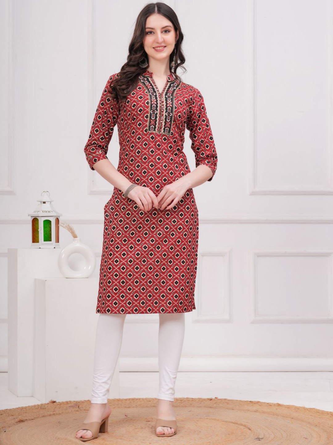 

JC4U Ethnic Motifs Printed Mandarin Collar Pure Cotton Thread Work Kurta, Maroon