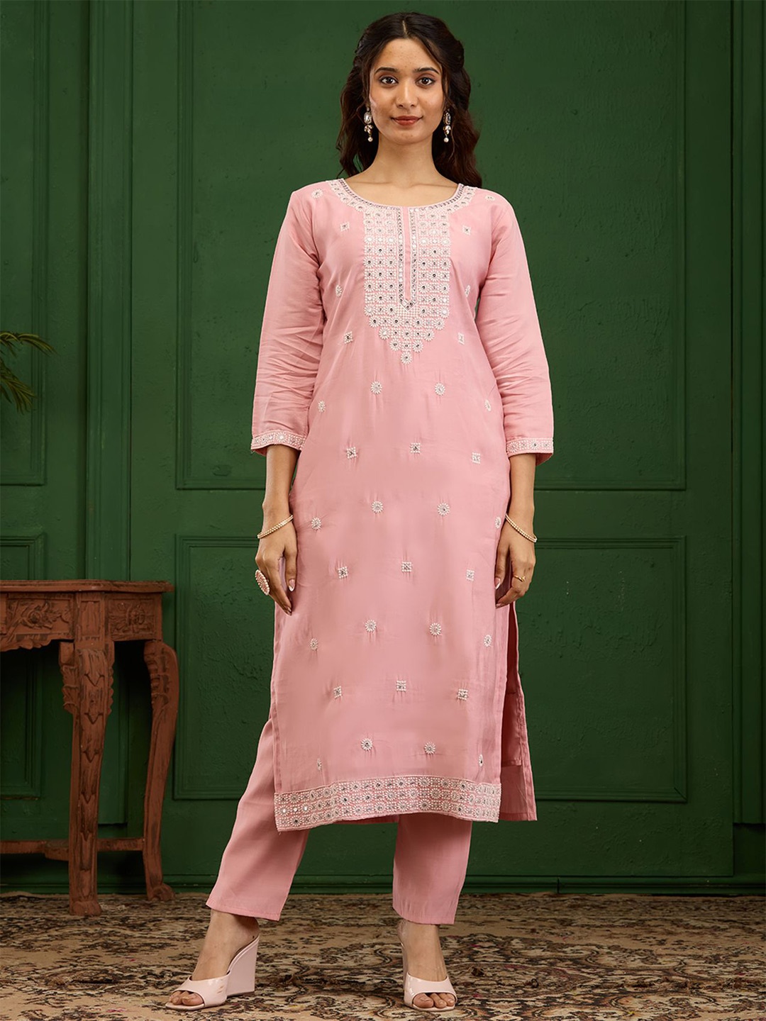 

Koskii Floral Embroidered Mirror Work Semi Crepe Readymade Salwar Suit, Pink