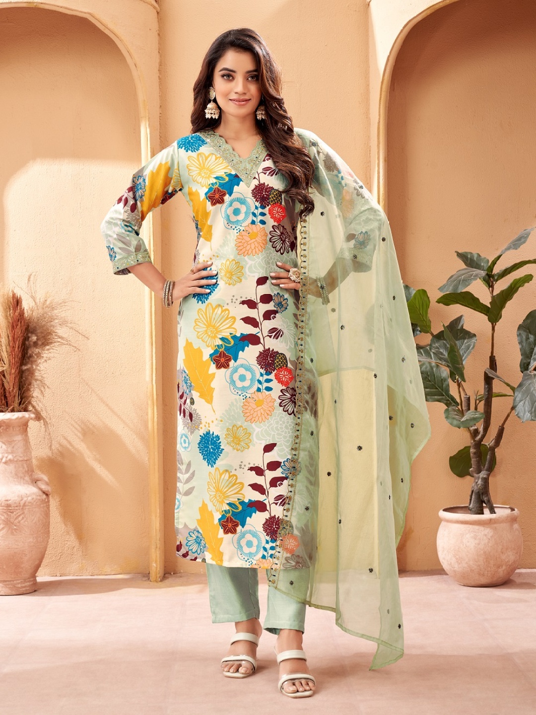 

Fashion Ritmo Women Printed Regular Kurti with Trousers & With Dupatta, Blue