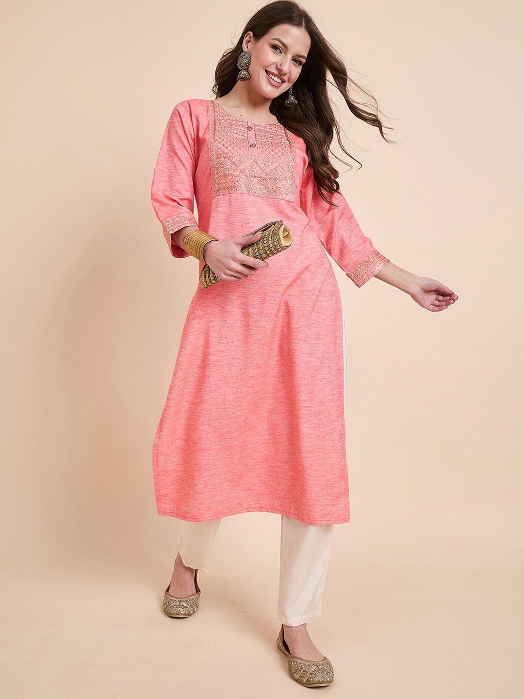 

Anouk Rustic Women Floral Embroidered Sequinned Floral Kurta, Na