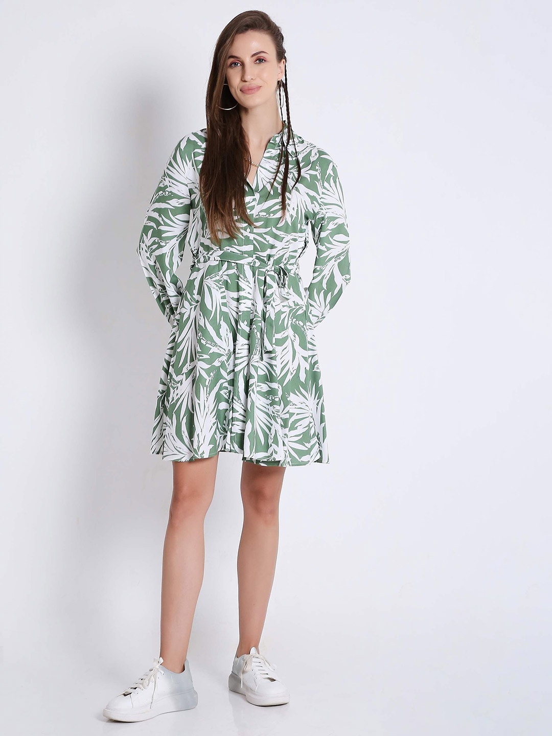 

French Theory Women Tropical Printed Flared Sleeve A-Line Dress, Green