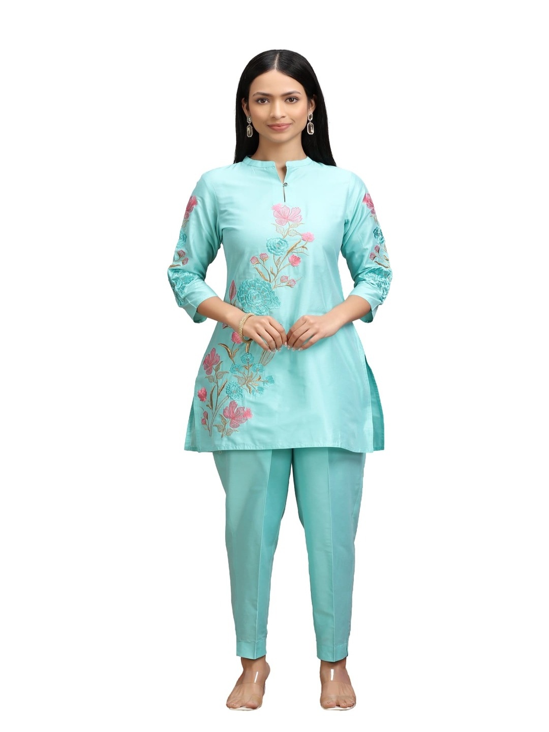 

COTTON CULTURE Floral Embroidered Mandarin Collar Pure Silk Straight Kurta With Trousers, Teal