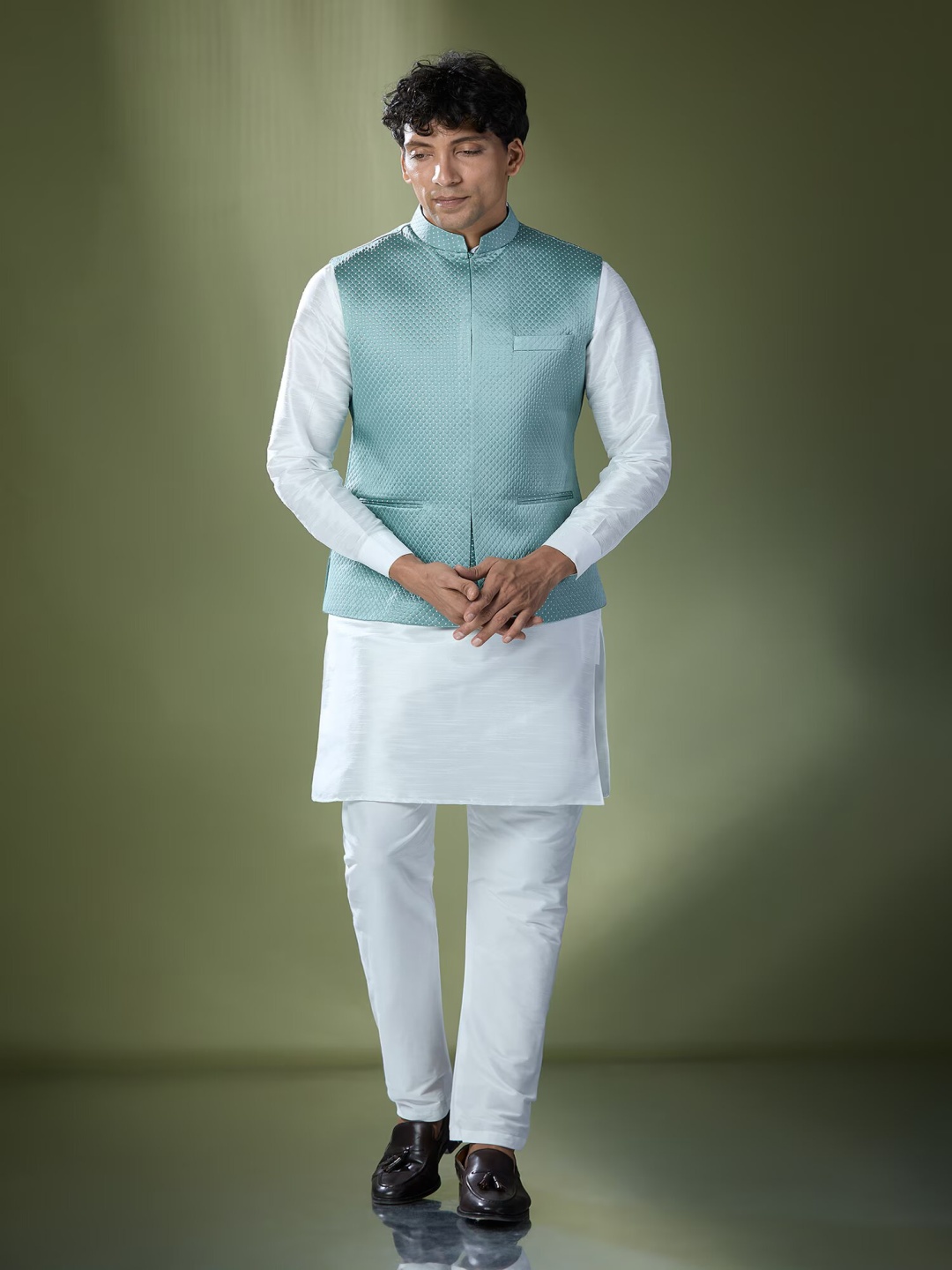 

RNG Safawala Men Mandarin Collar Dupion Silk Straight Kurta With Trousers And Nehru Jacket, Blue