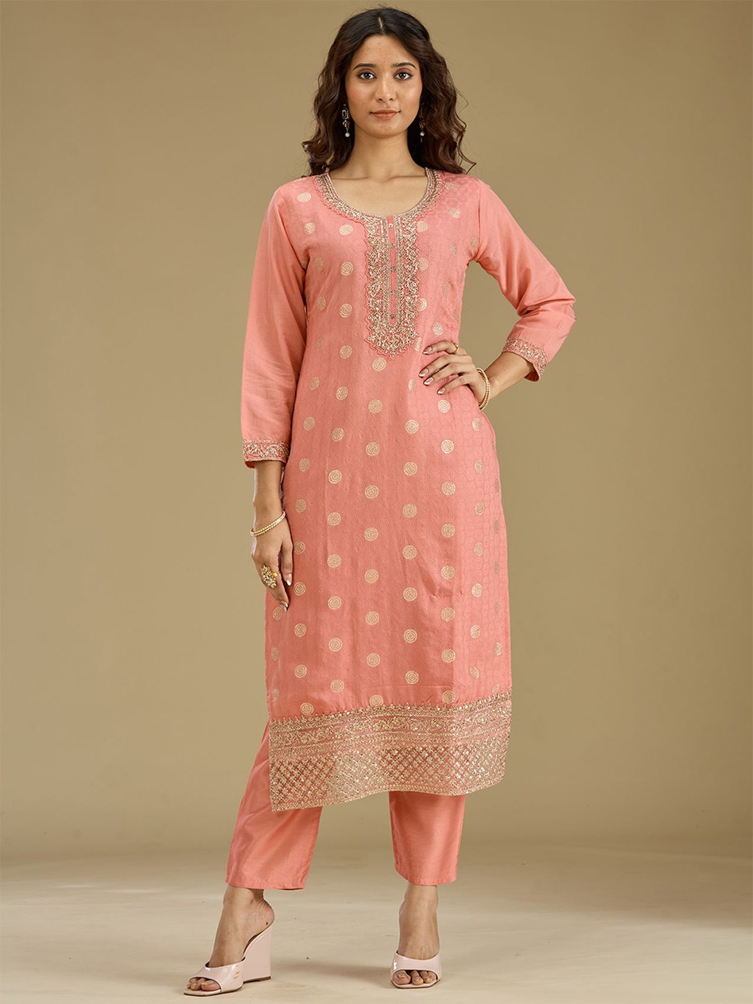 

Koskii Women Floral Embroidered Regular Thread Work Kurta with Trousers & Dupatta, Peach