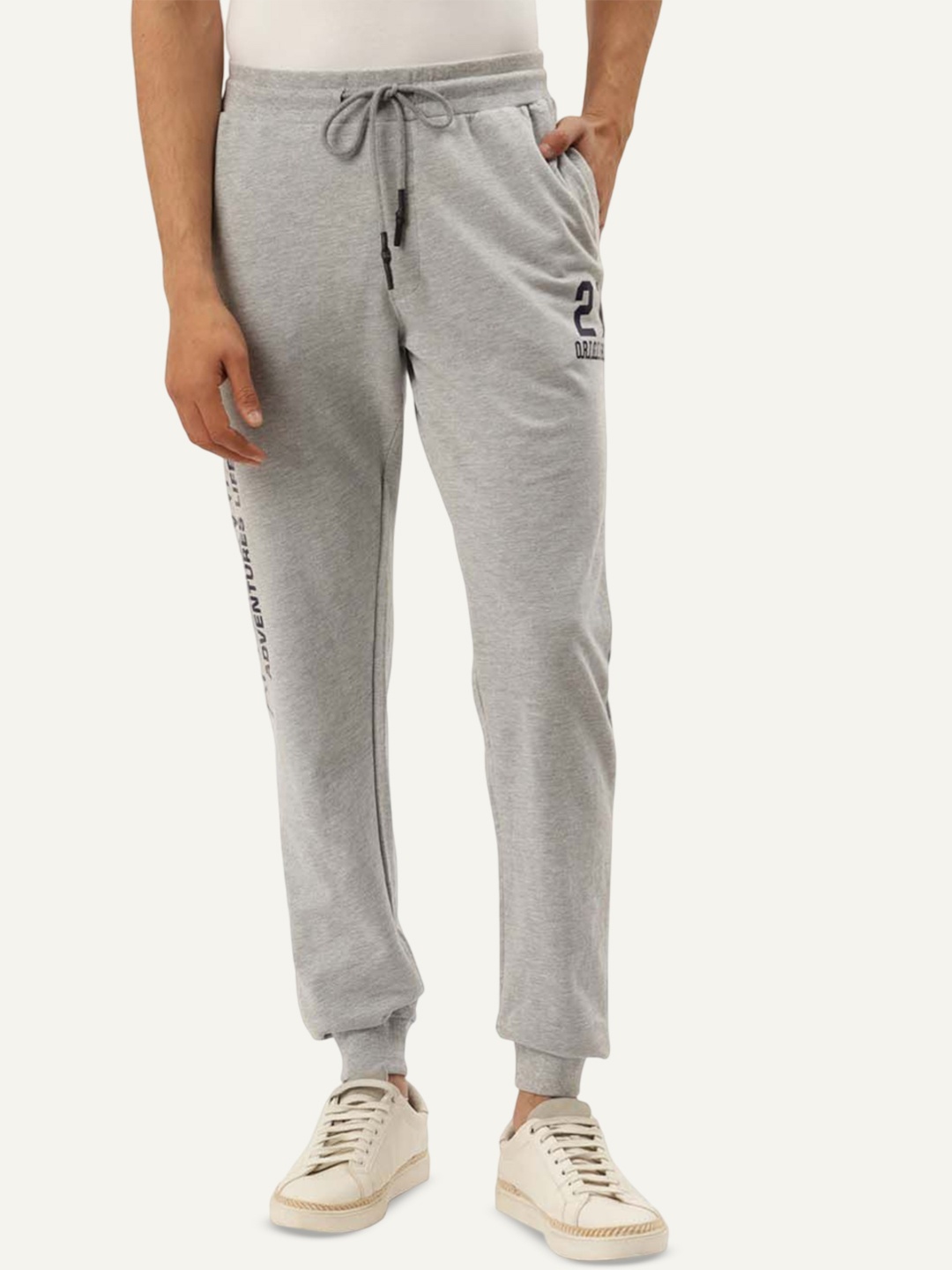 

AMSWAN Men Brand Logo Printed Cotton Mid-Rise Joggers, Grey