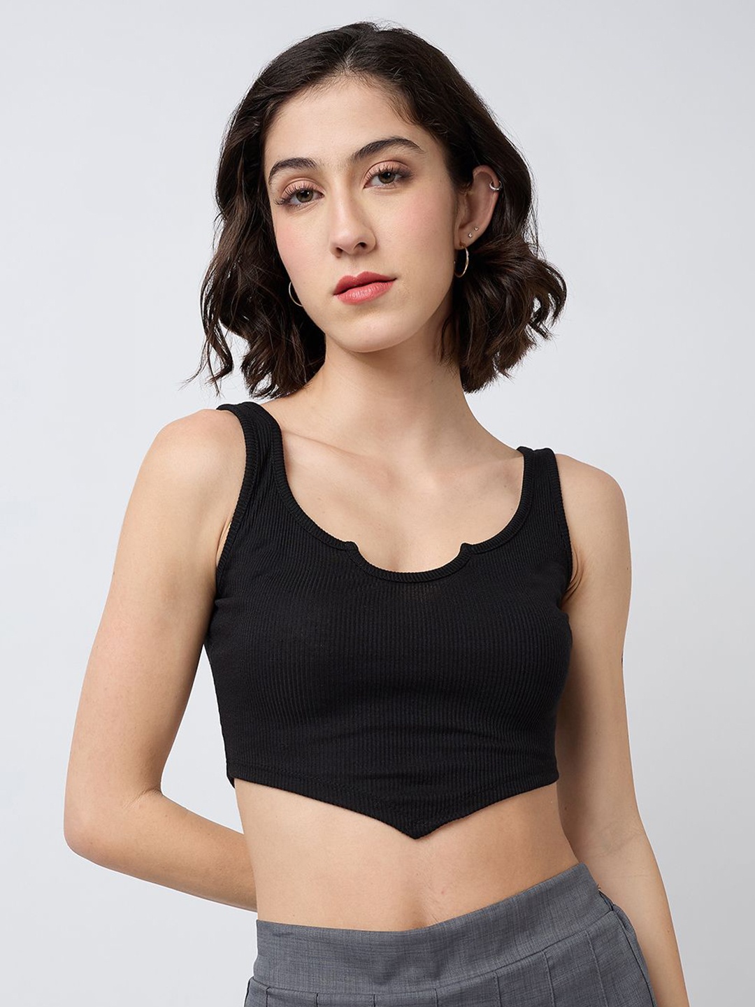 

SZN Women Sleeveless Tank Crop Top, Black