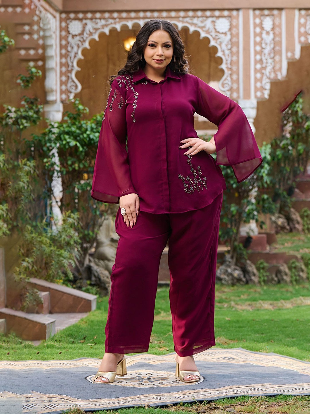 

PrettyPlus by Desinoor.com Plus Size Embellished Georgette Co-Ords, Burgundy
