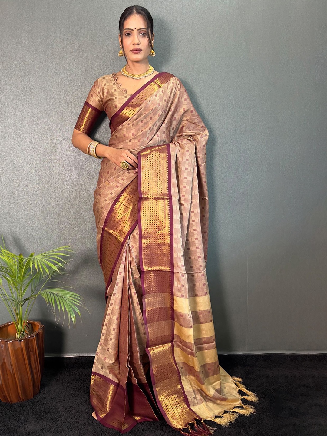 

DIVASTRI Woven Design Zari Ready to Wear Mysore Silk Saree, Brown