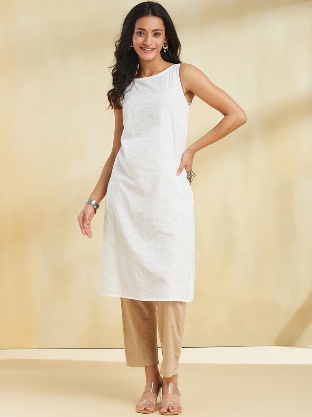 

Fabindia Sleeveless Boat Neck Cotton Slim Fit Straight Kurta, Off white