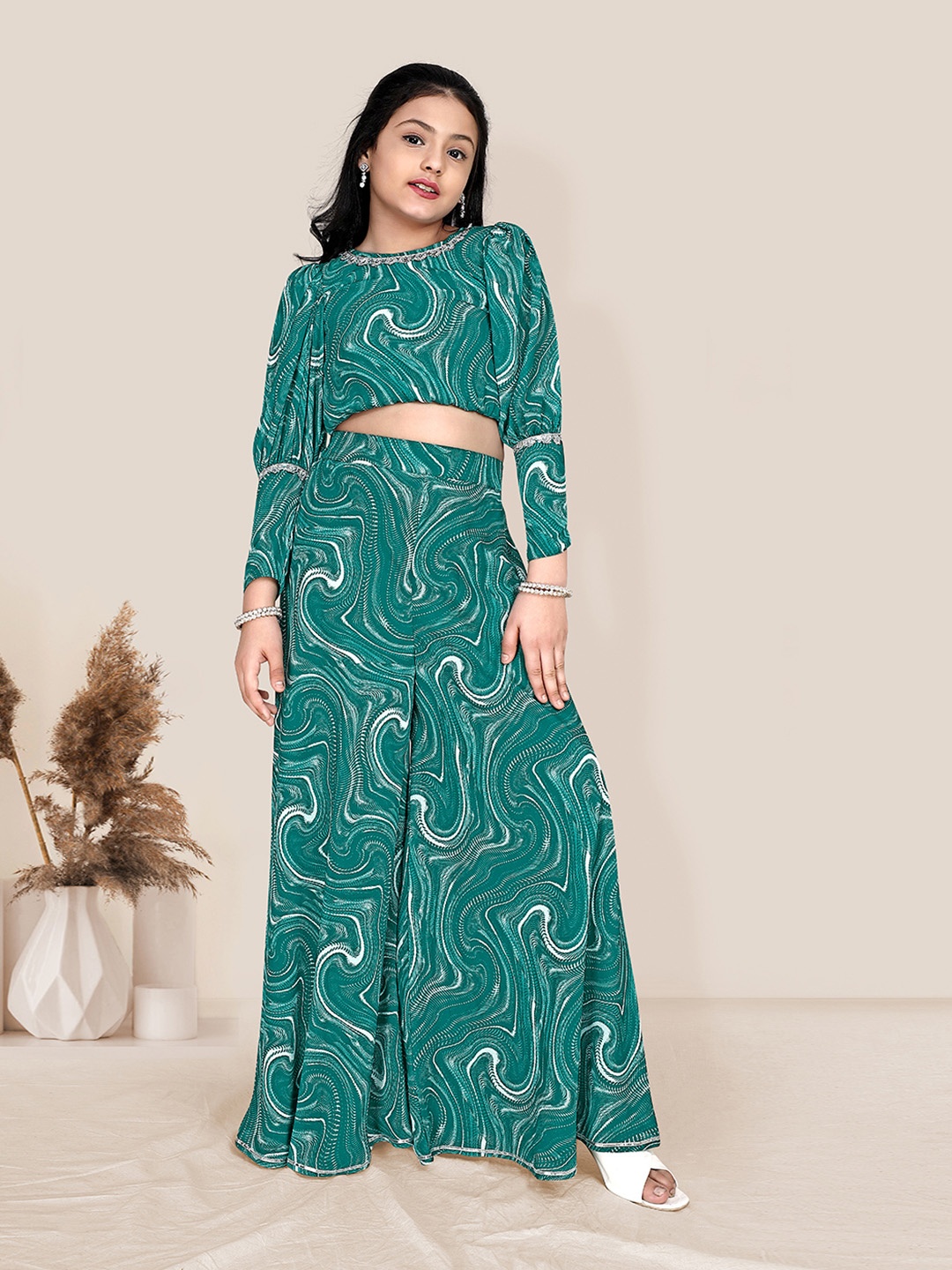 

Sangria Girls green Abstract Printed Crop Top With Palazzos
