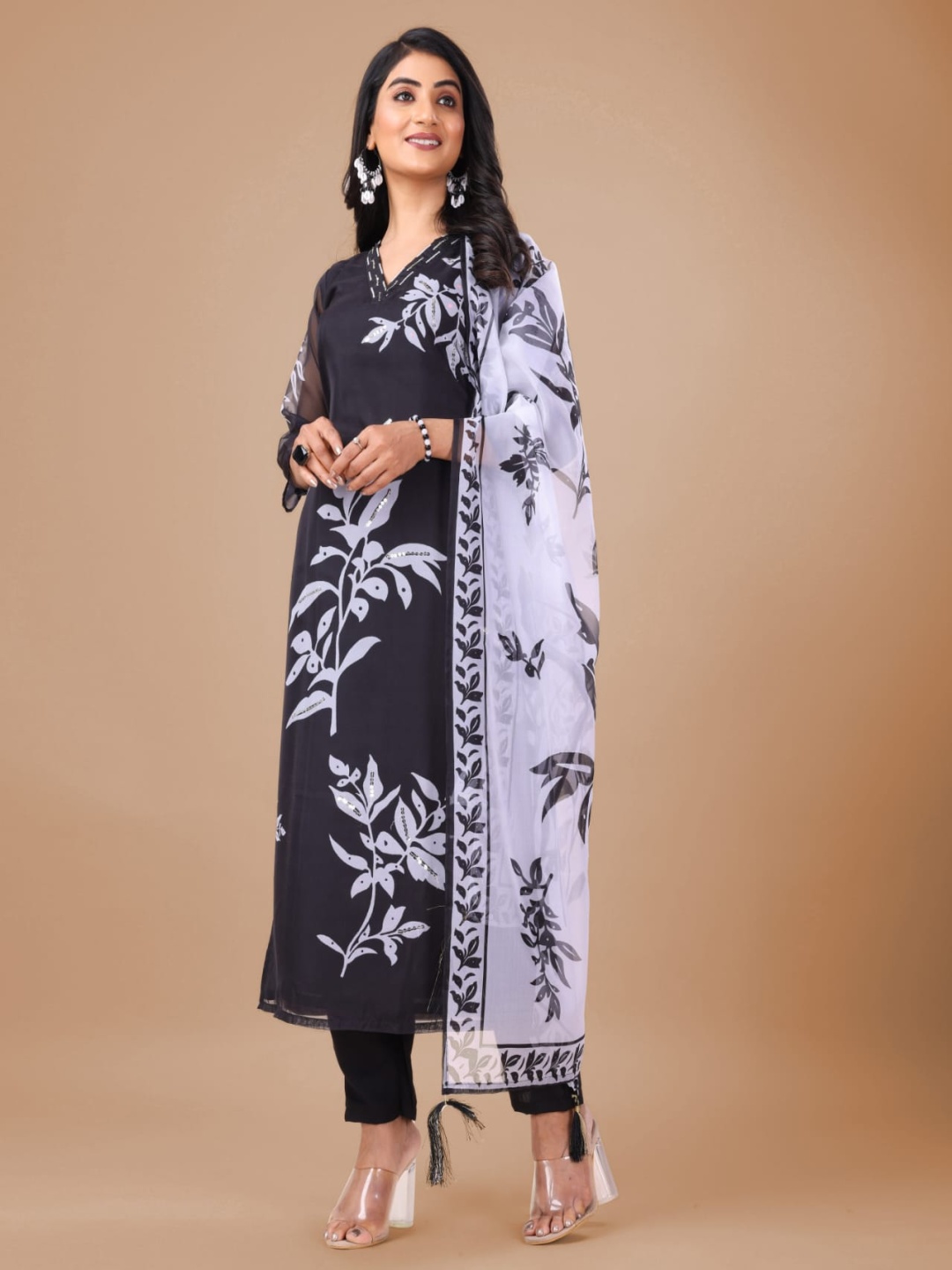 

Fashion Ritmo Women Floral Embroidered Regular Chanderi Silk Kurta with Pyjamas & With Dupatta, Black