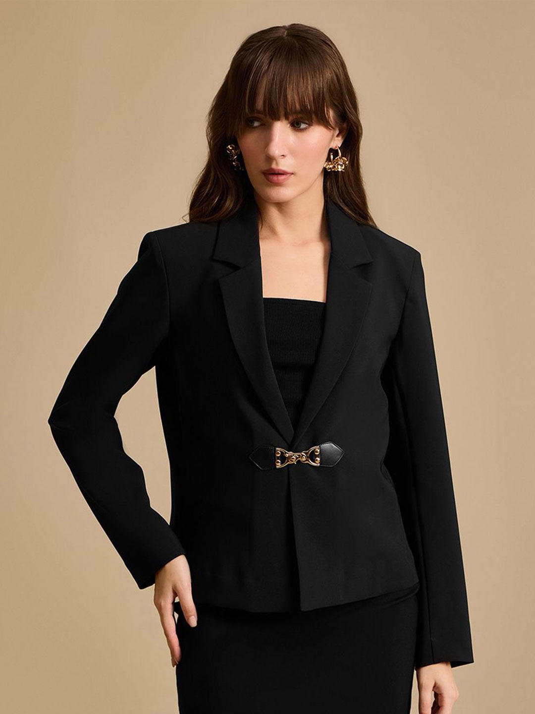 

Kazo Tailored Fit Single-Breasted Blazer, Black