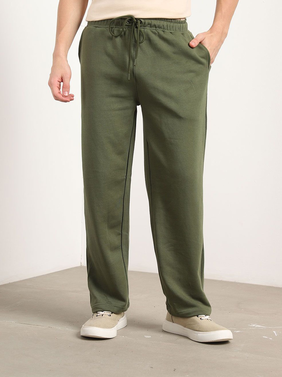 

NOBERO Men Straight Fit Heavy Duty Joggers, Olive