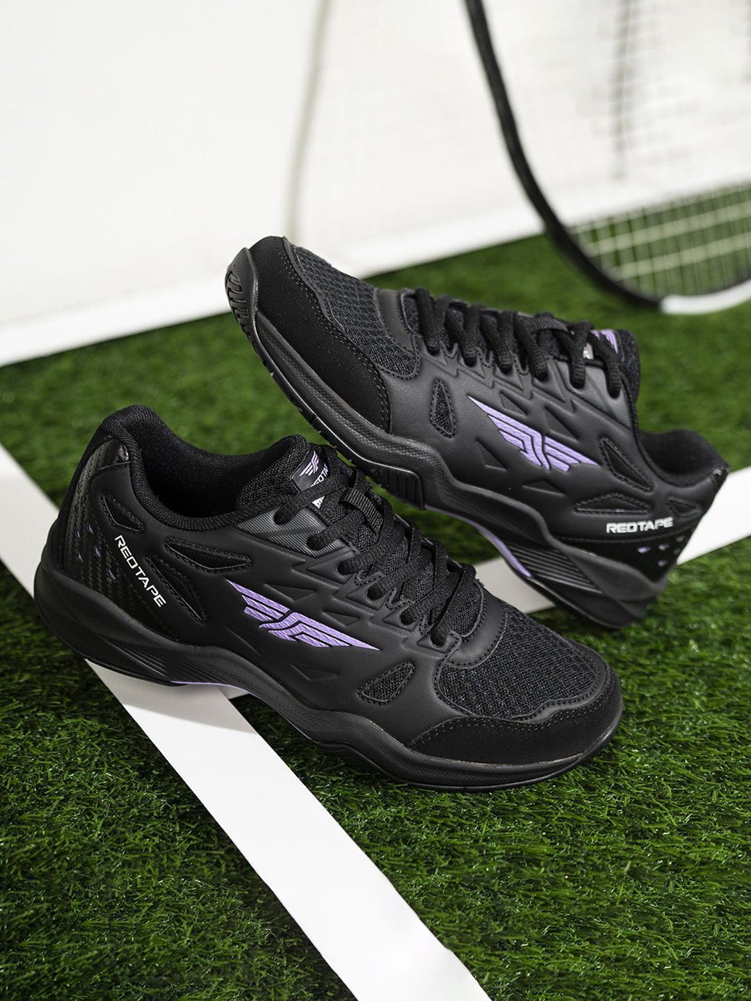 

Red Tape Women Lace-Ups Non-Marking Performance Tennis Shoes, Black