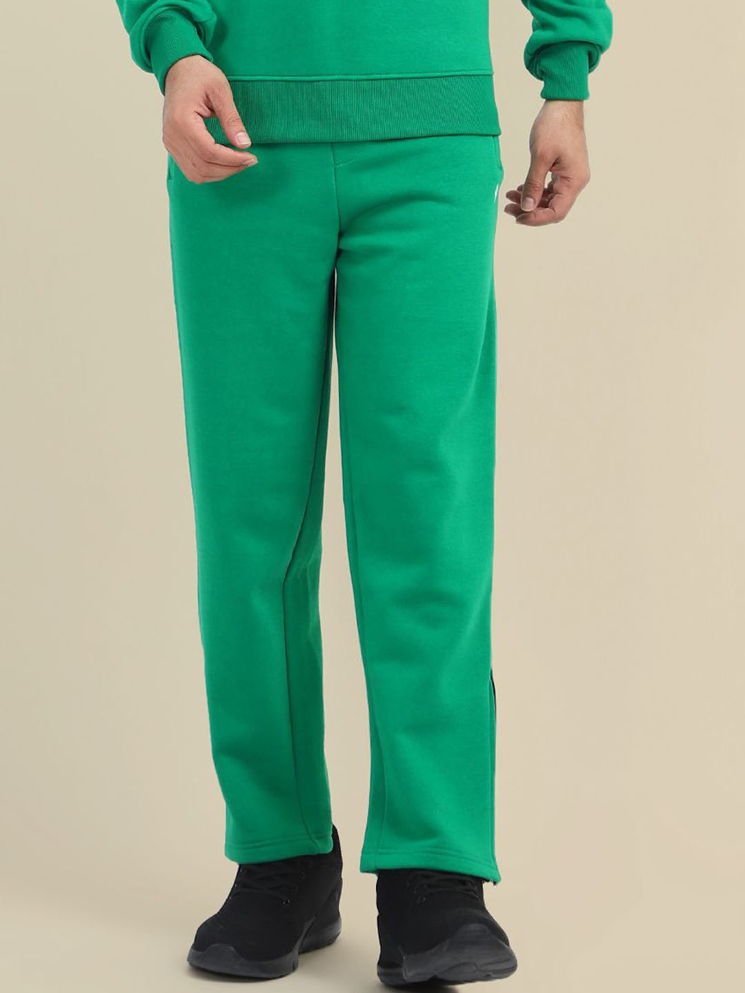 

AMSWAN Men Regular Fit Cotton Track Pants, Green