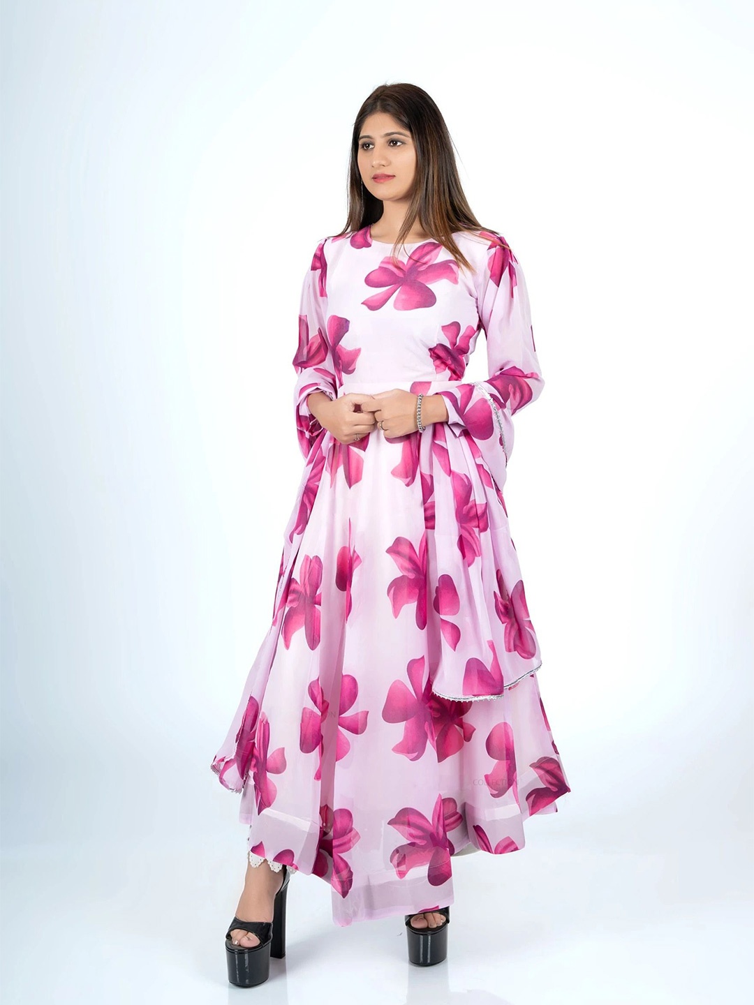 

Raiyani Enterprise Floral Print Crepe Fit & Flare Maxi Dress, Pink