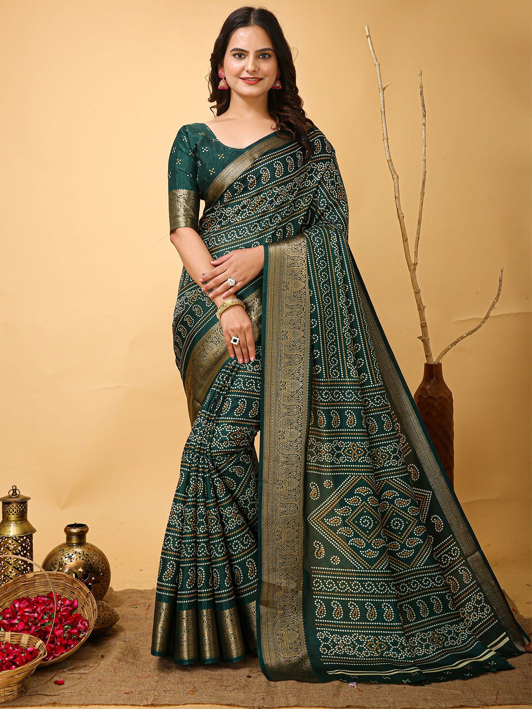 

KALINI Ethnic Motifs Zari Art Silk Banarasi Saree, Green