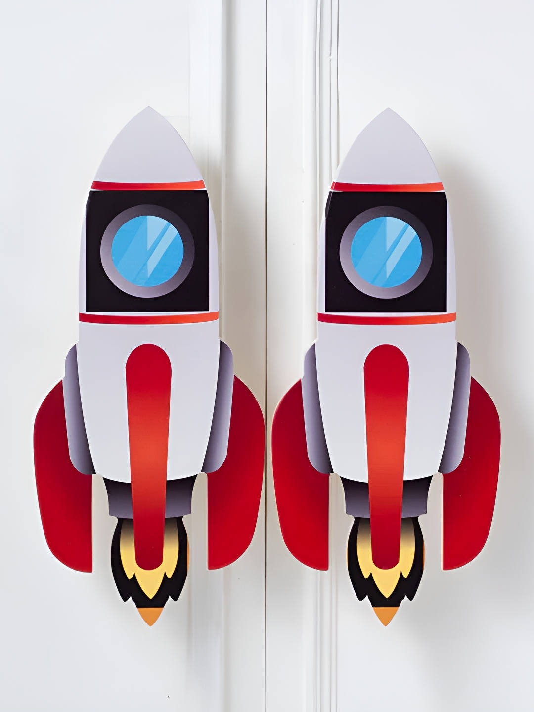 

Pinch of Pretty Red & White 2 Pieces Printed Wooden Rocket Cupboard Door Handles