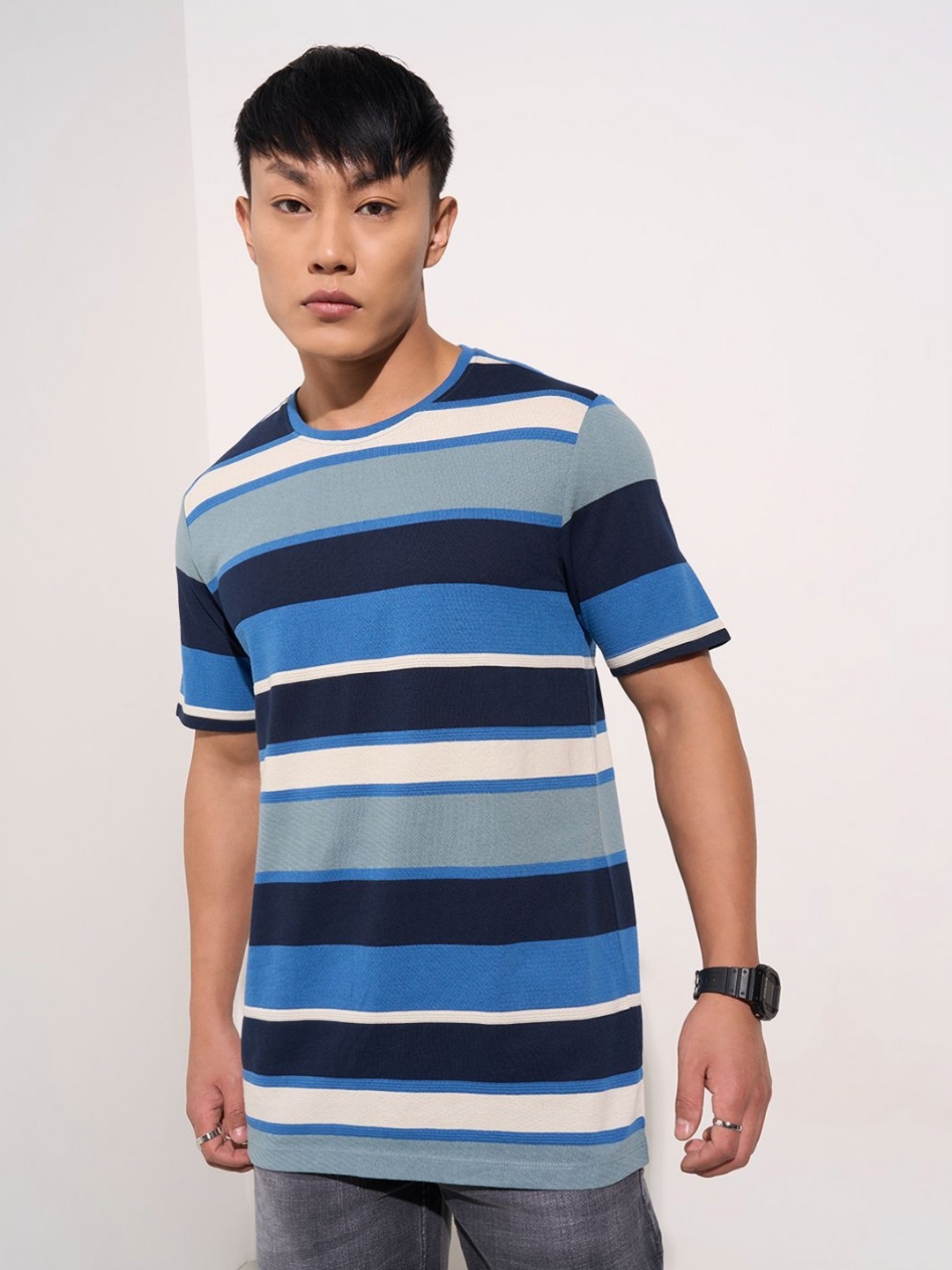 

SF JEANS by Pantaloons Men Striped Round Neck Cotton T-shirt, Navy blue