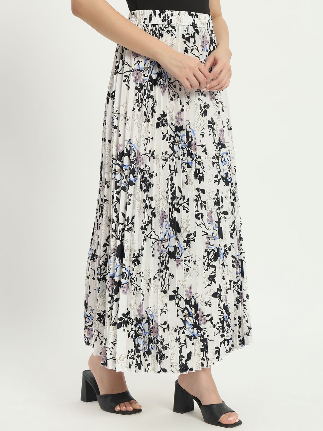 

ZWERLON Women Floral Printed Accordion Pleats A-Line Maxi Skirt, White