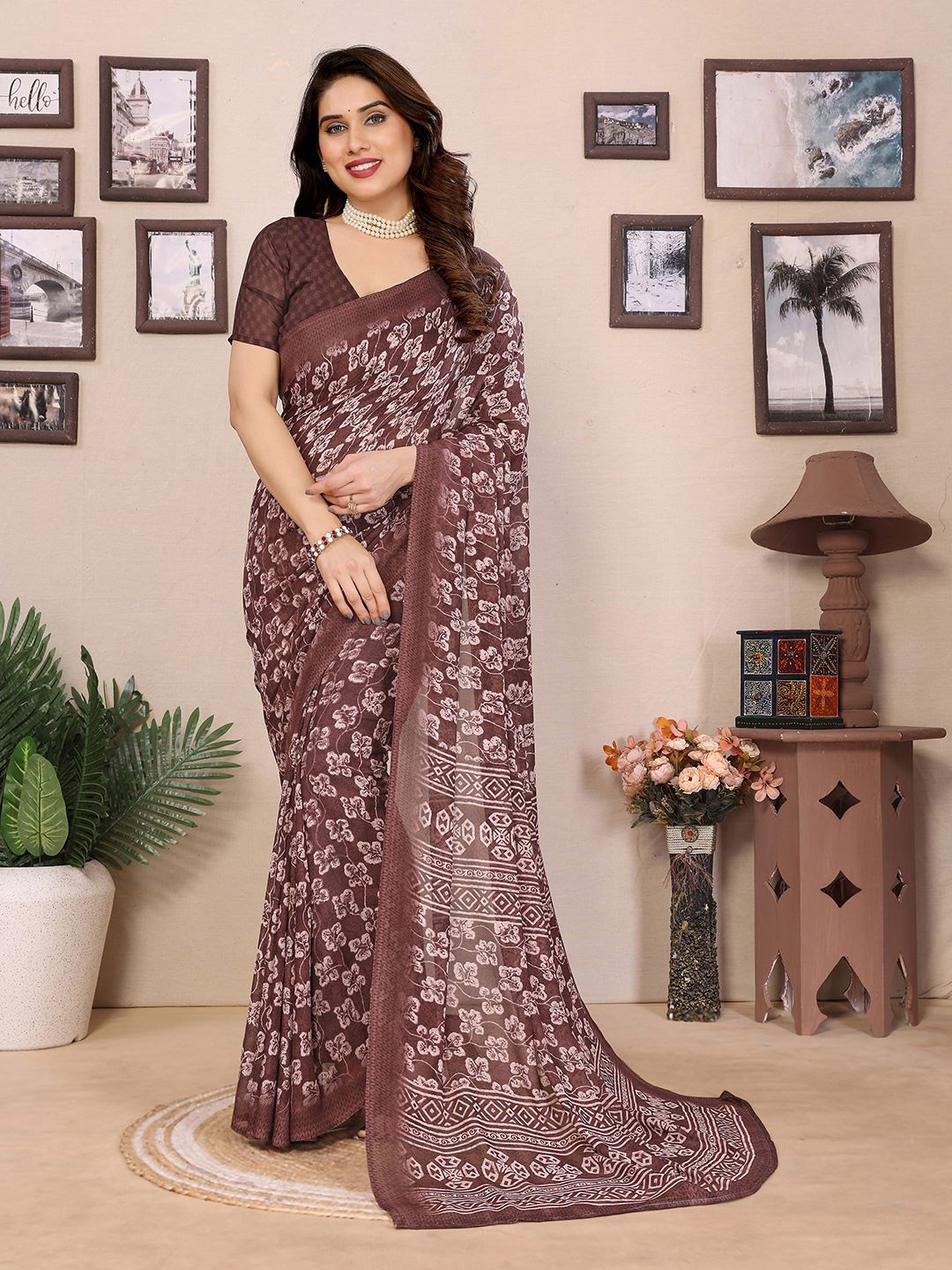 

Moda Rapido Floral Poly Georgette Saree, Maroon