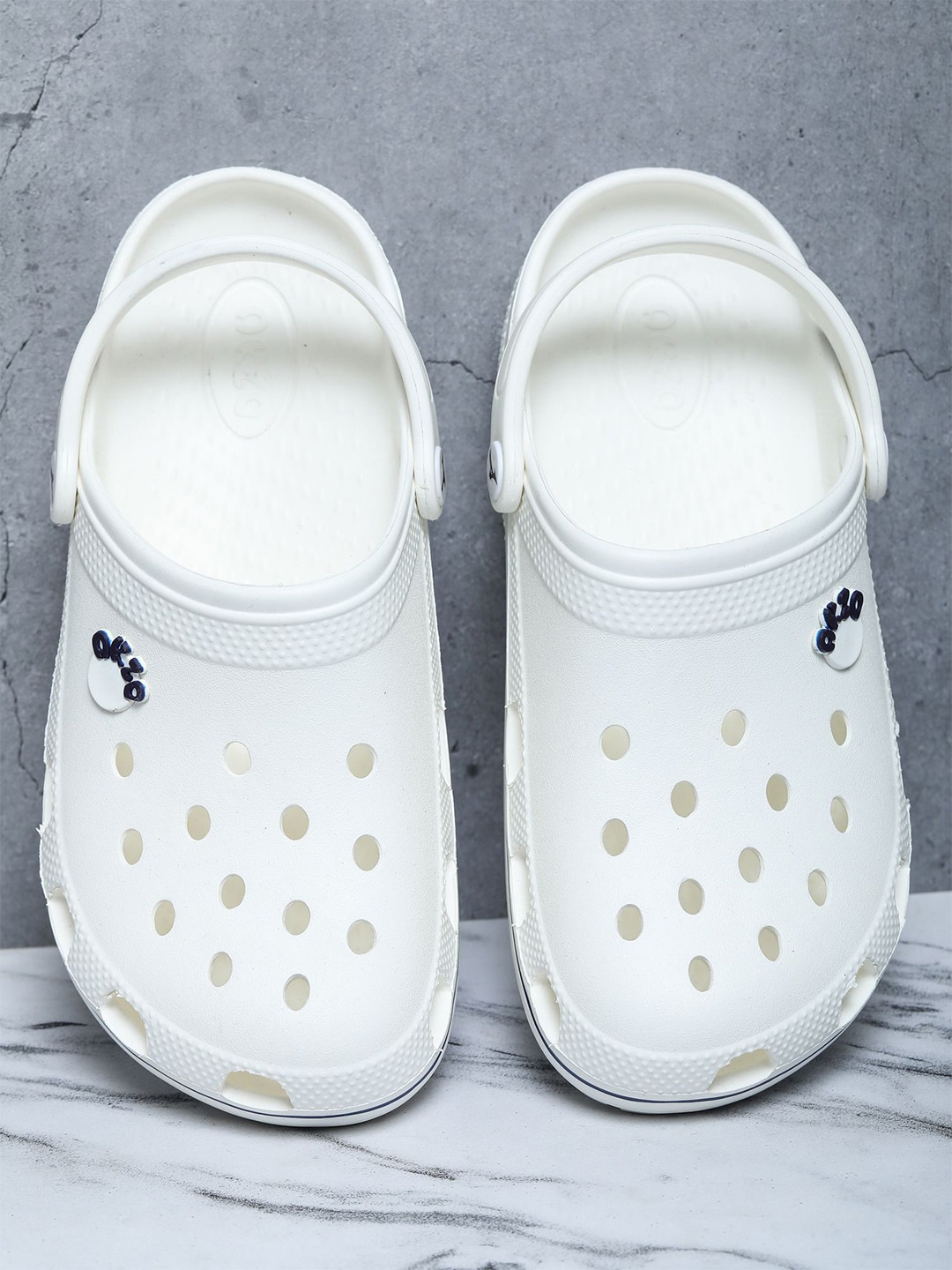 

ABROS Men Self Design Clogs, White