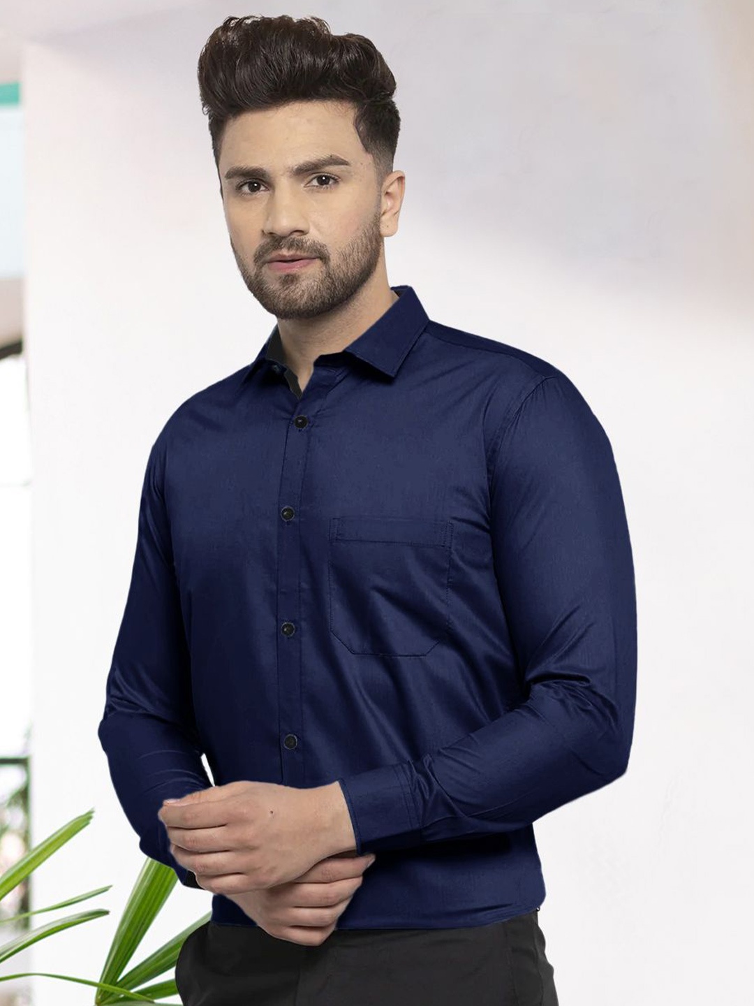 

Moda Rapido Men Standard Fit Spread Collar Solid Cotton Formal Shirt, Navy blue