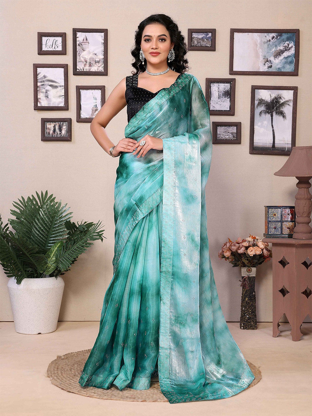 

Rhey Embellished Organza Saree, Turquoise blue