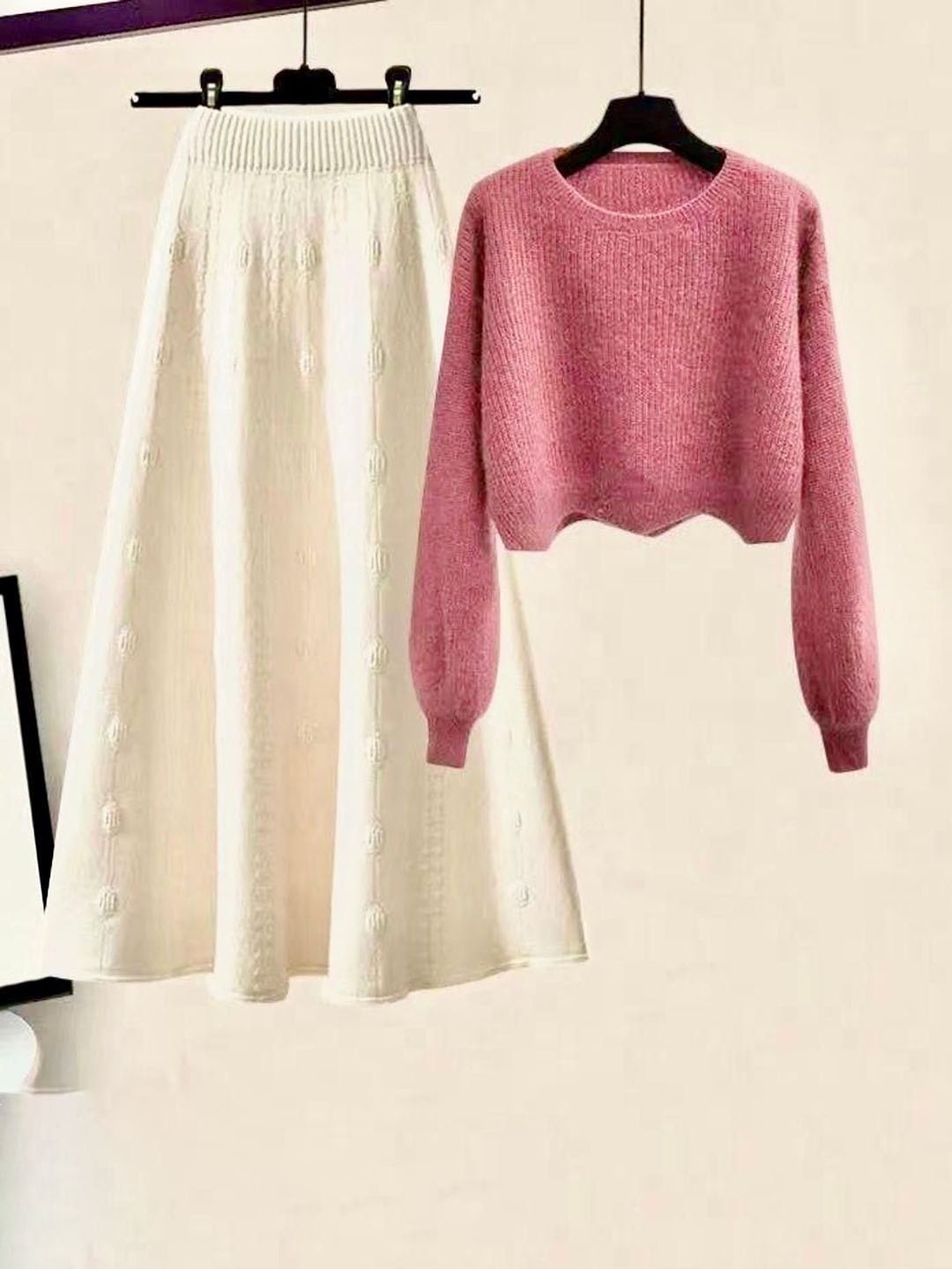 

Alamode By Akanksha Pink & Off White Alison Woolen Co-Ord Set