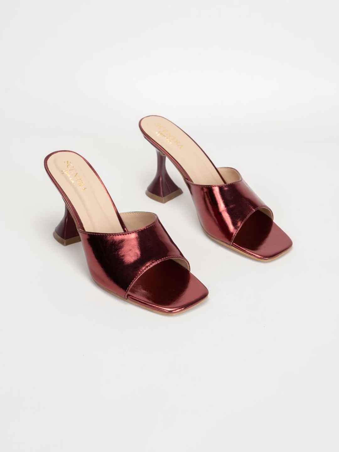

SCENTRA Party Block Sandals, Red