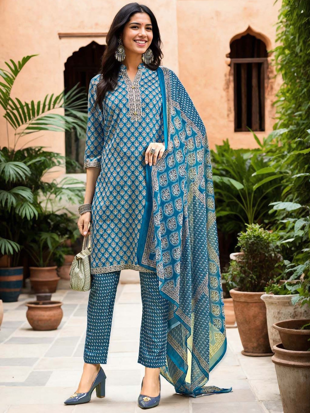 

Anouk Rustic Floral Printed Mandarin Collar Straight Kurta With Trousers & Dupatta, Blue