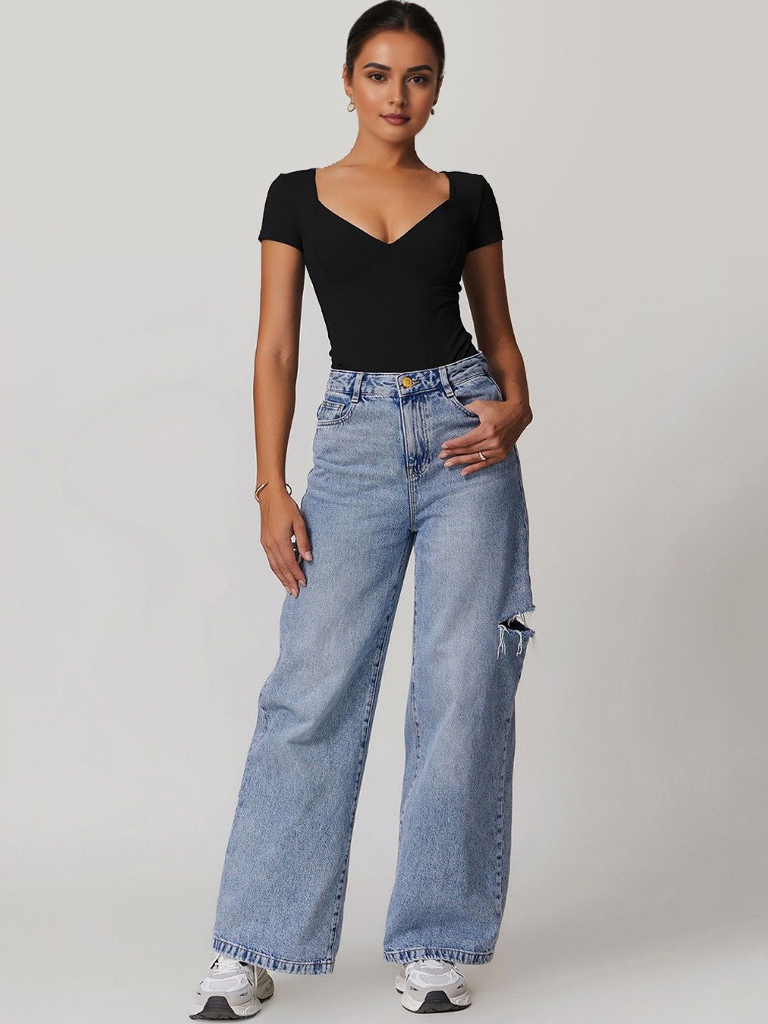 

StyleCast V Neck Short Sleeve Bodysuit, Black