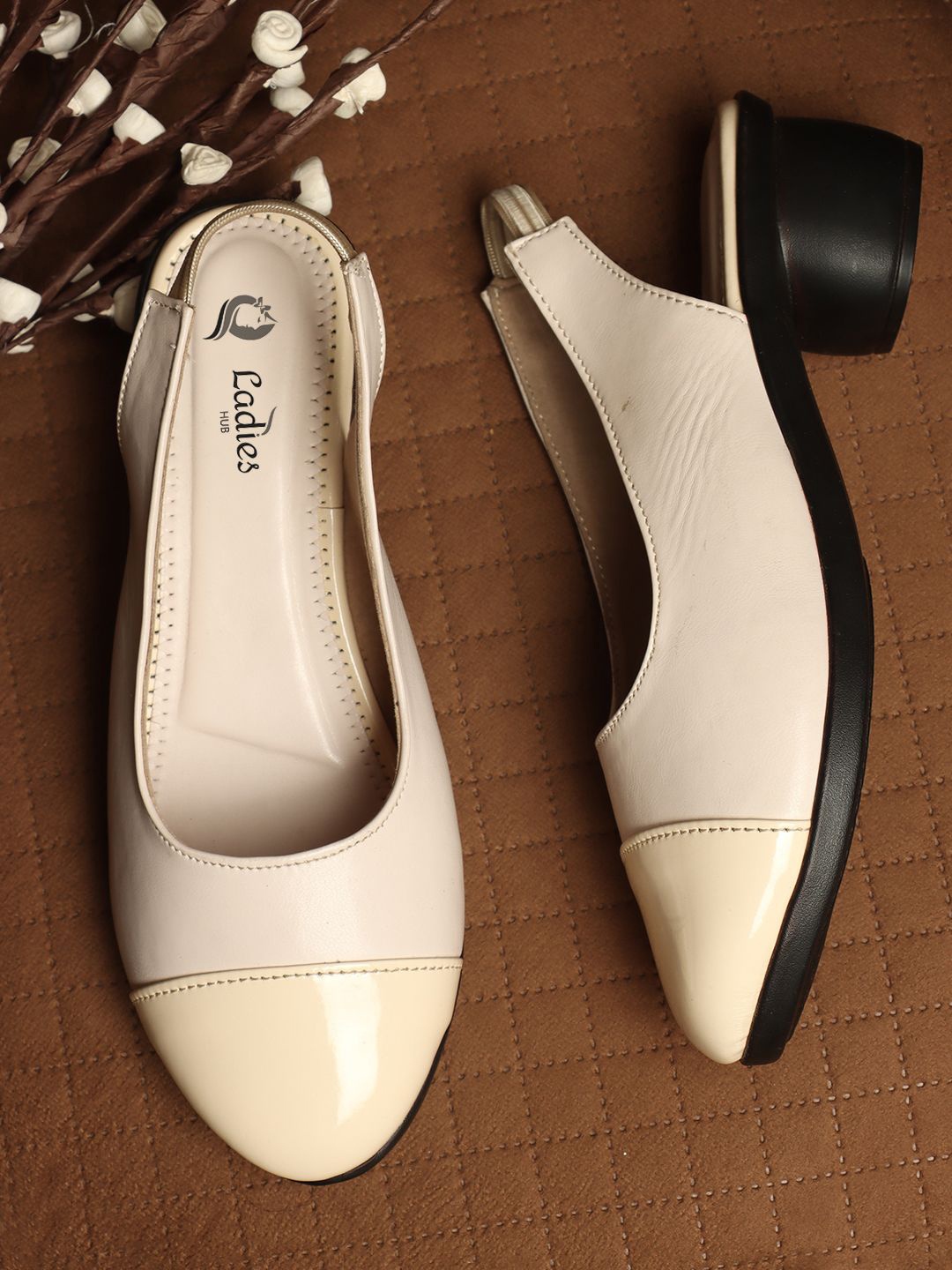 

Ladies Hub Textured Block Pumps with Buckles, Off white