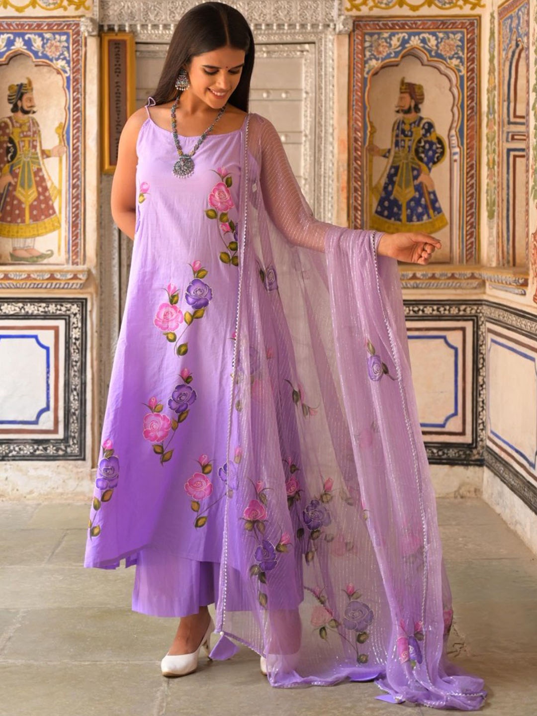 

HOUSE OF BAISA Floral Printed Pure Cotton Straight Kurta With Palazzo & Dupatta, Lavender