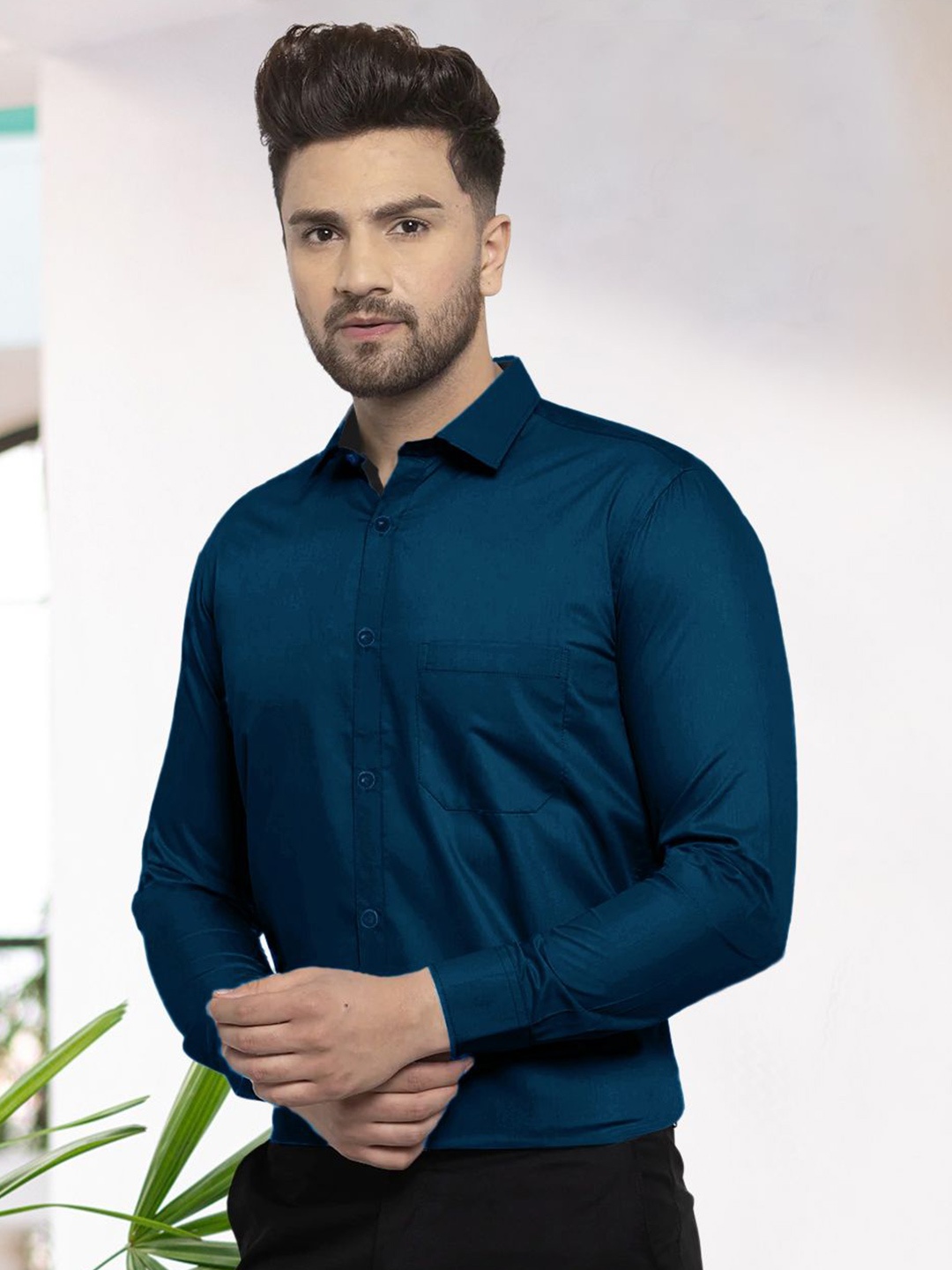 

Moda Rapido Men Standard Fit Spread Collar Solid Cotton Formal Shirt, Teal