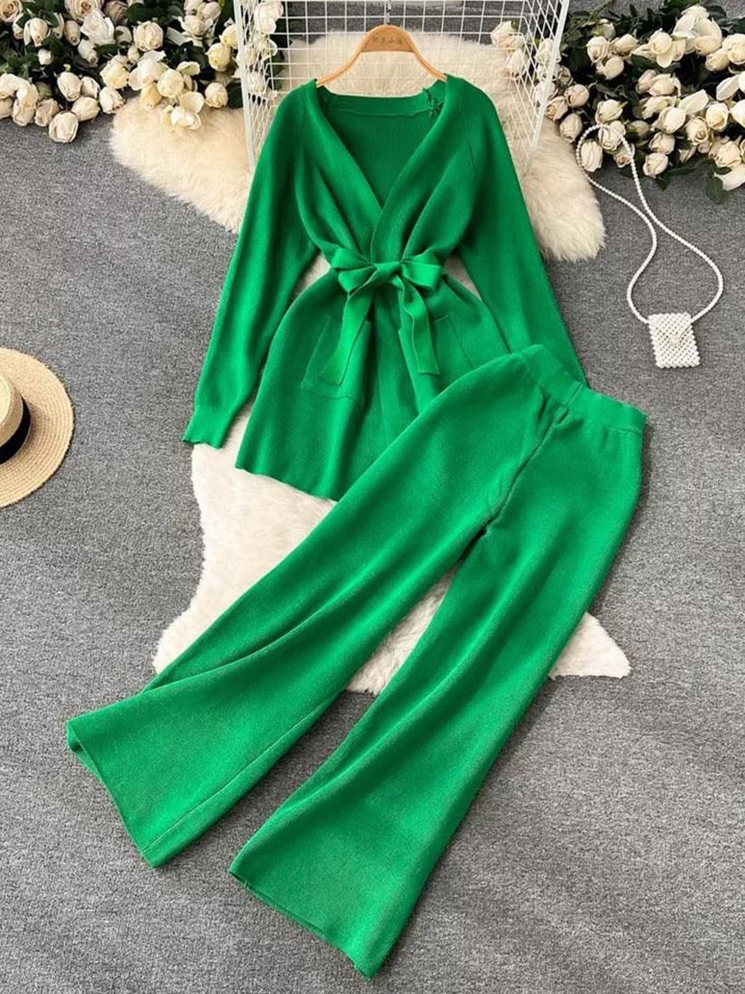 

Alamode By Akanksha Green Liboa Woolen Co-Ord Set