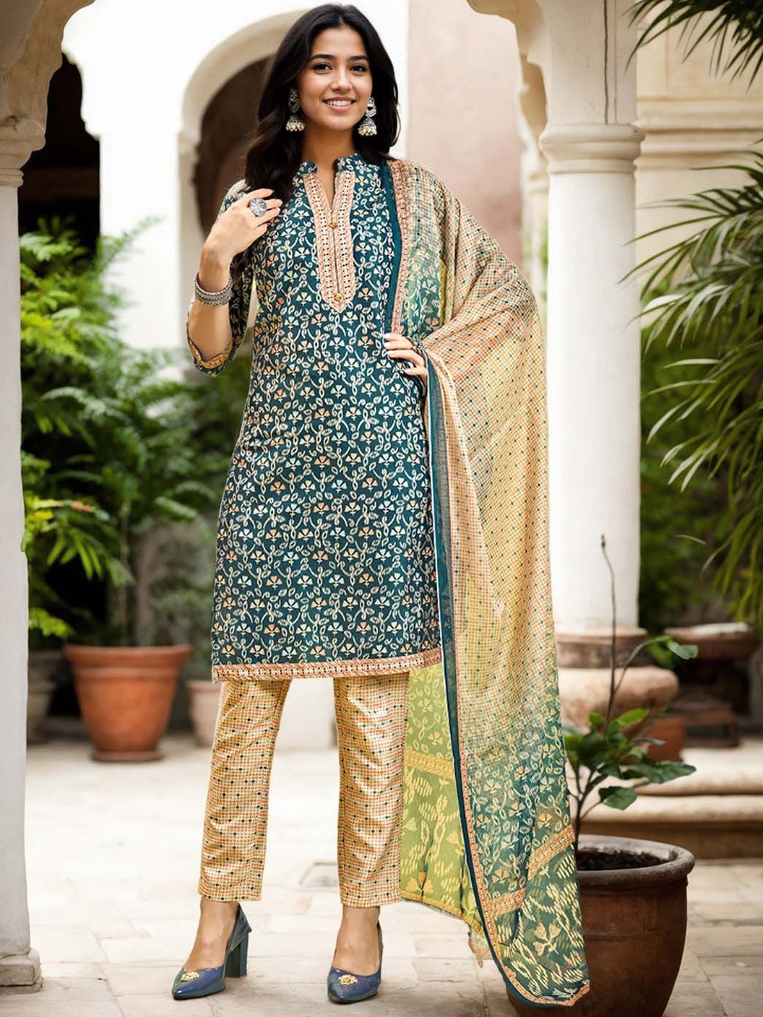 

Anouk Rustic Floral Printed Mandarin Collar Straight Kurta With Trousers & Dupatta, Teal