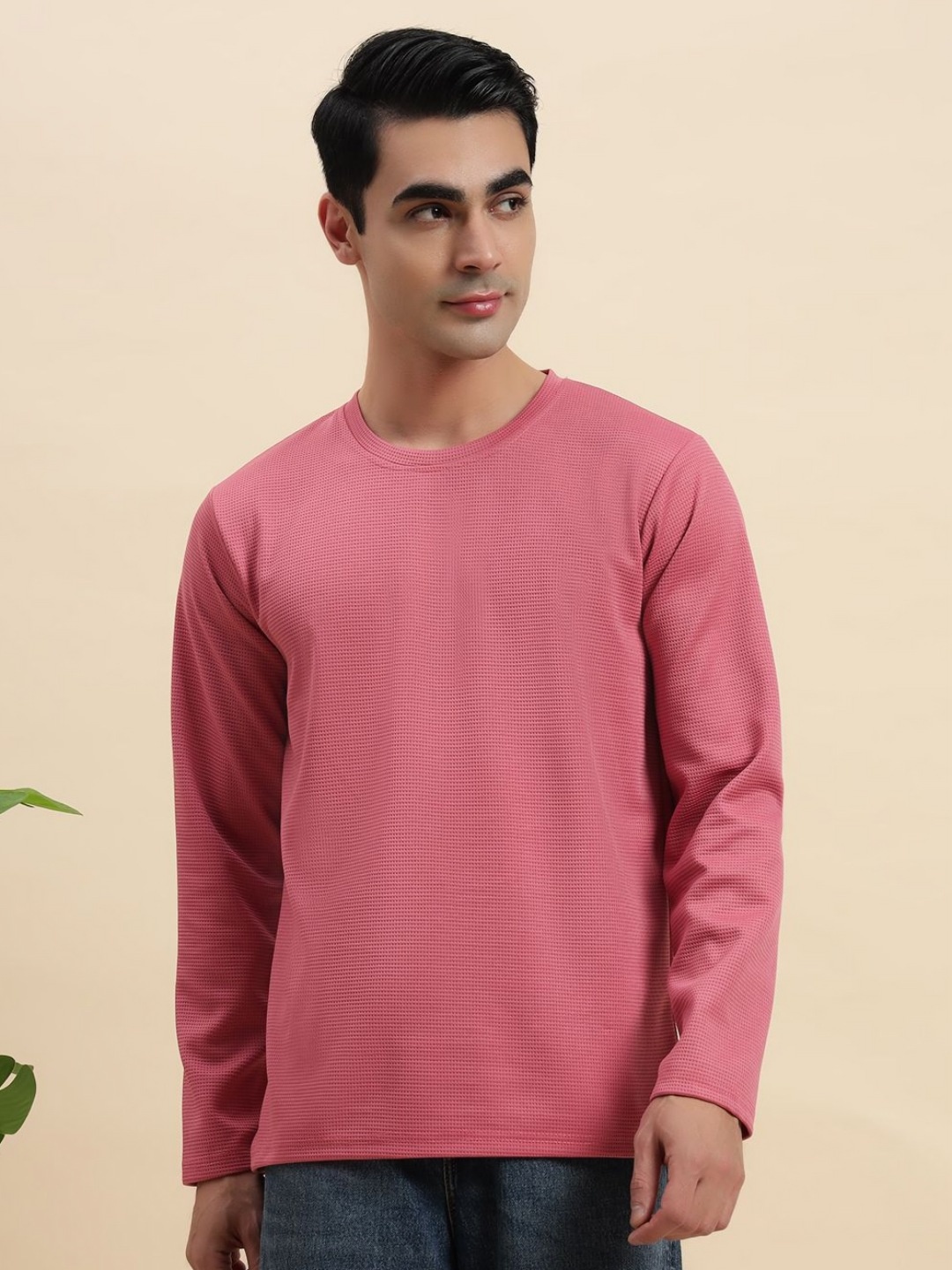 

DIZON Men Solid Round Neck T-shirt, Pink