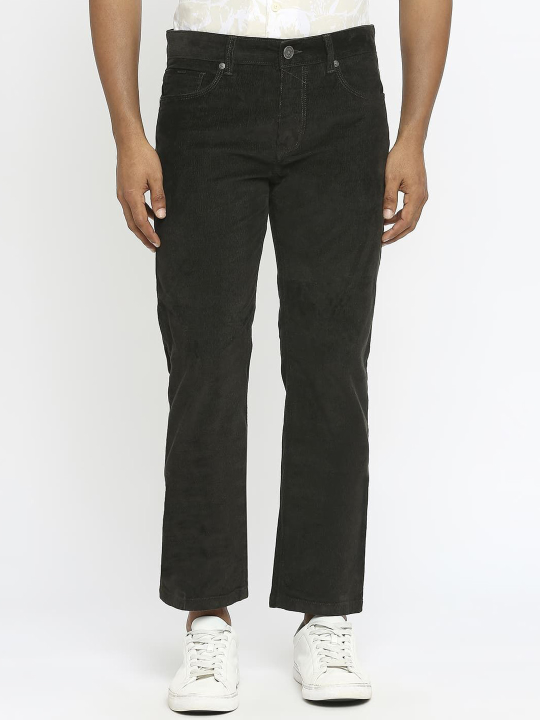 

Basics Men Comfort Corduroy Trousers, Olive