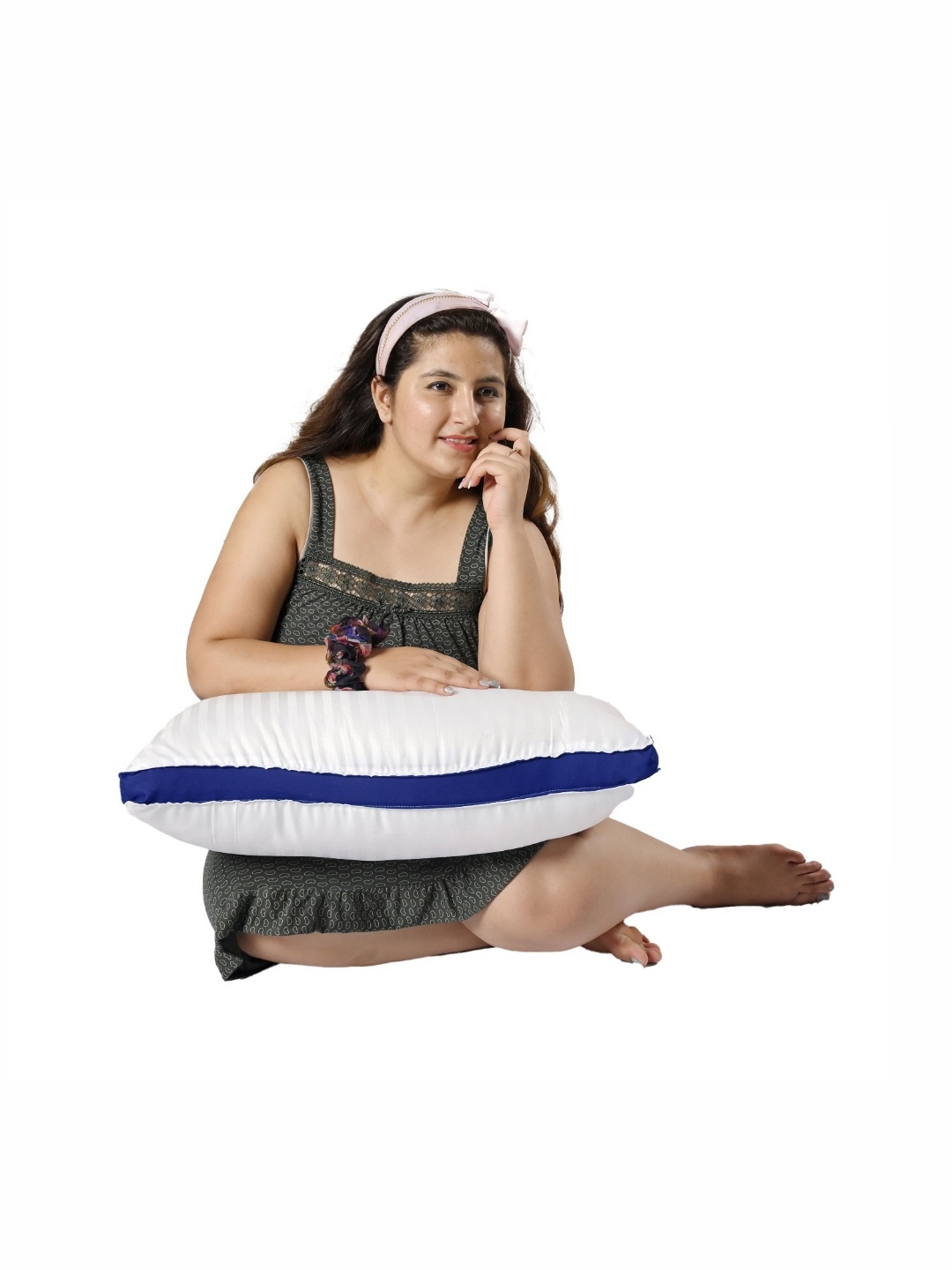 

Siroki Bond Blue Polyester Breathable Rectangular Sleep Pillow