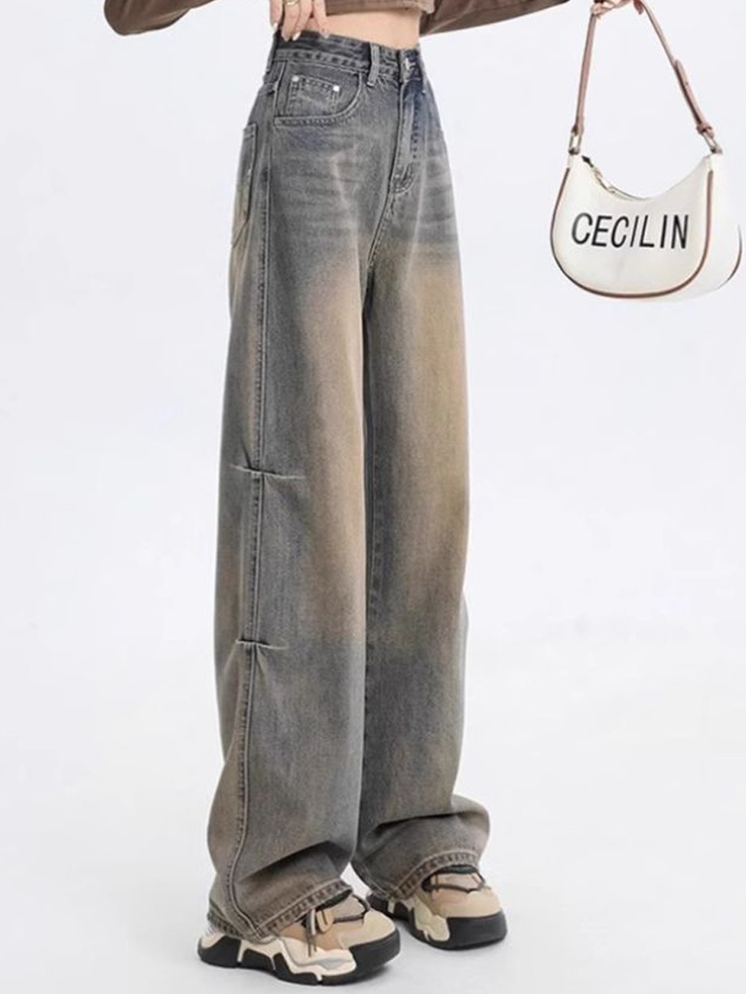 

StyleCast Women Regular Fit Light Fade Vintage Wash Cotton Jeans, Blue