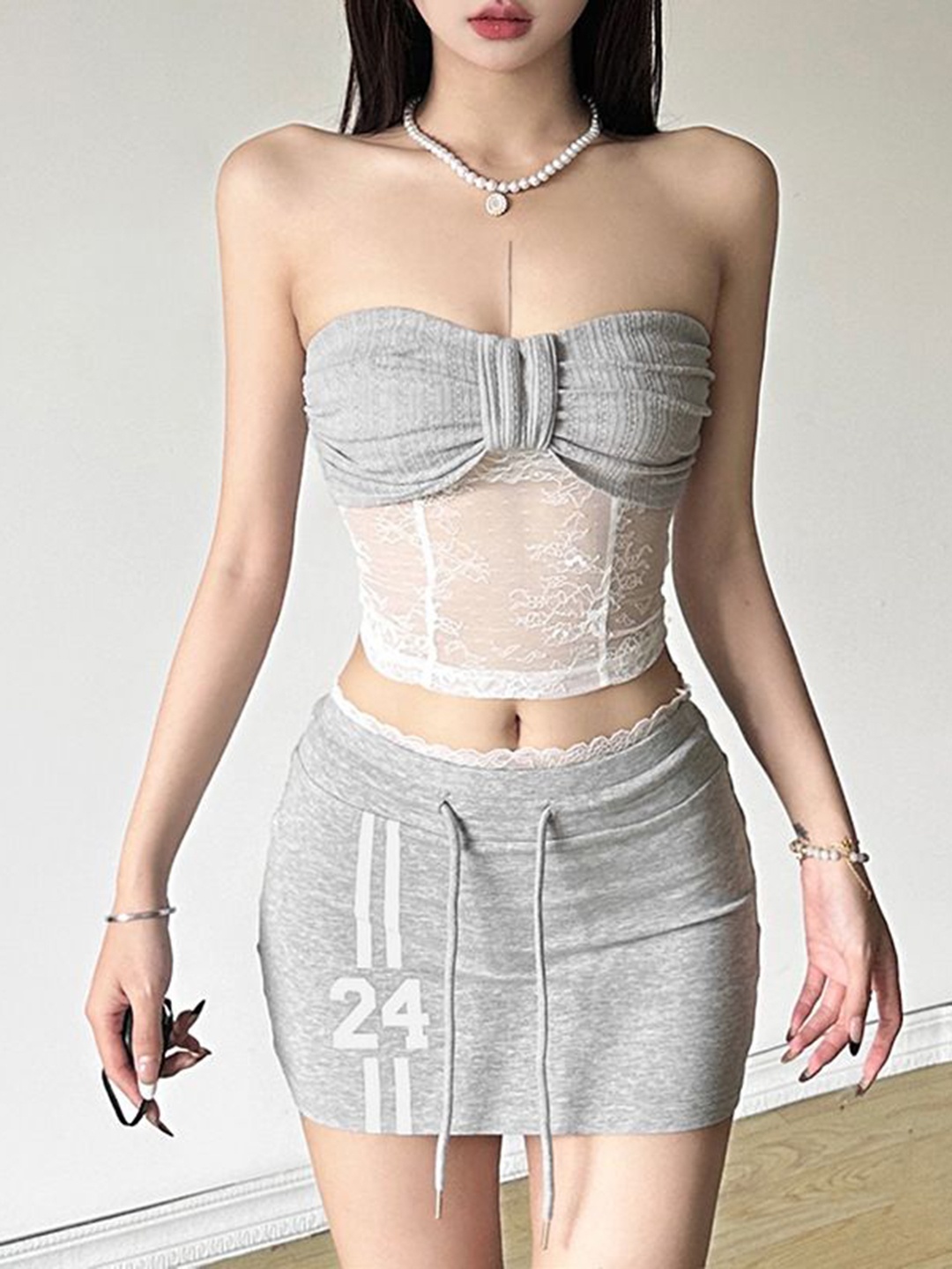 

StyleCast Self Design Top With Shorts Co-Ords, Grey