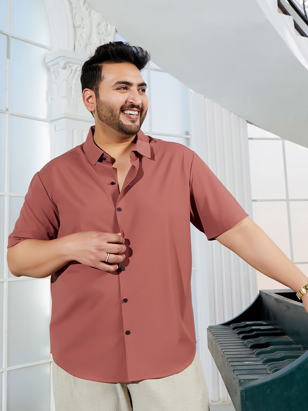 

Instafab Plus Men Comfort Opaque Casual Shirt, Brown