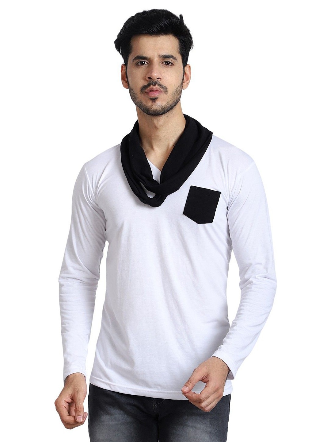 

Black Collection Men V-Neck Slim Fit T-shirt, White