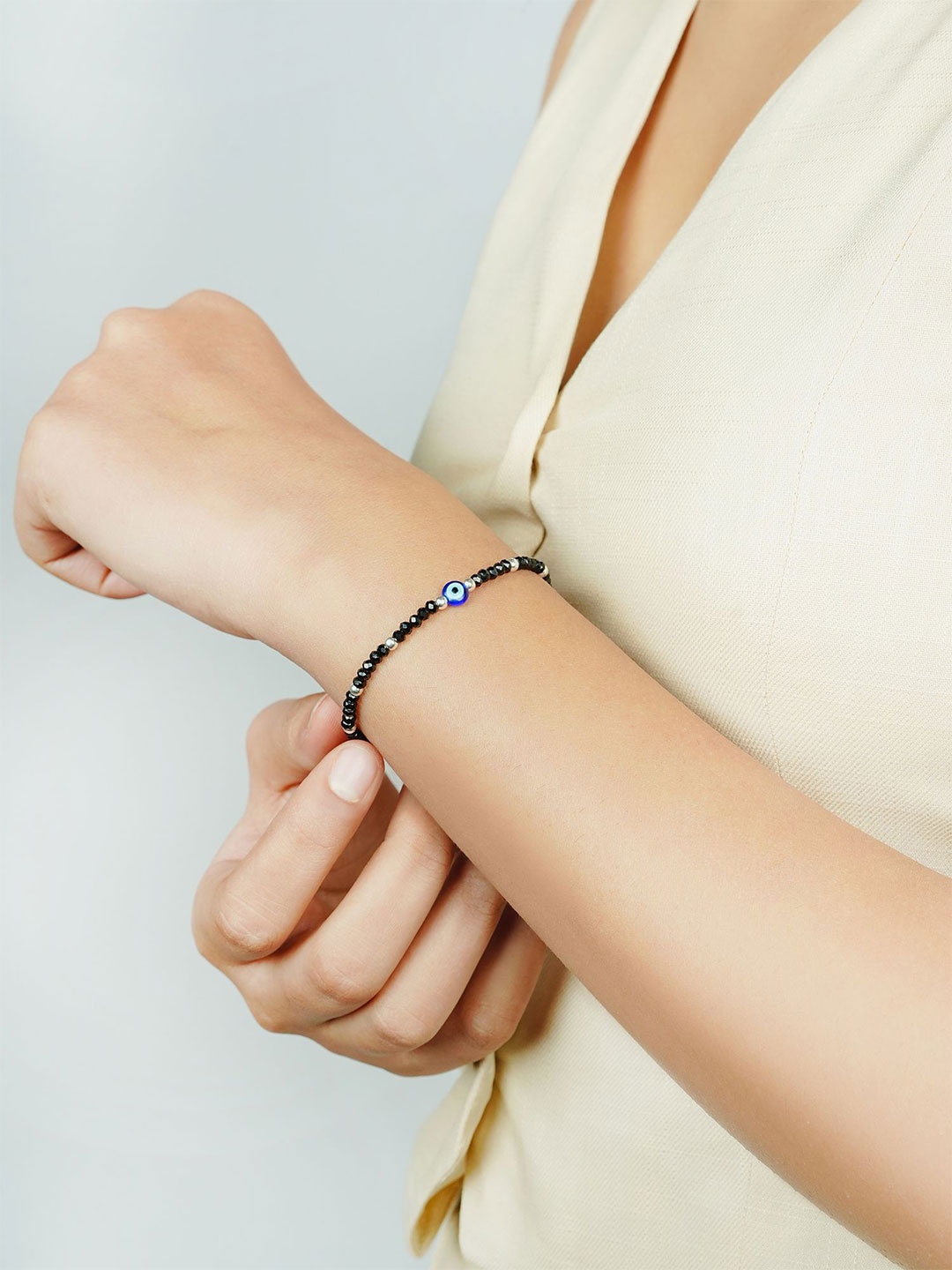 

SILBERRY 925 Sterling Silver Rhodium-Plated Artificial Beaded Wraparound Bracelet