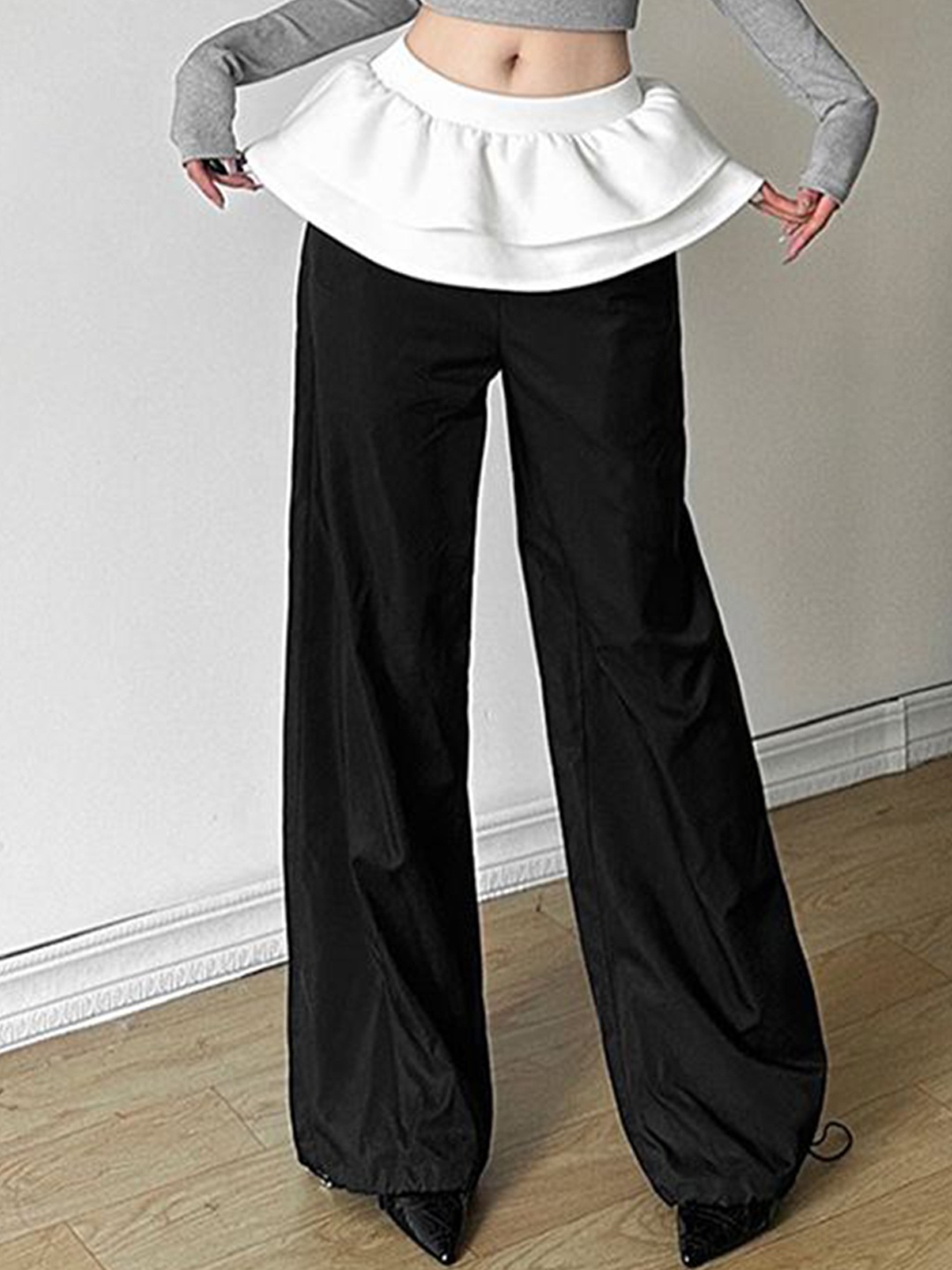 

StyleCast Women Loose Fit Mid-Rise Wide Leg Trousers, Black